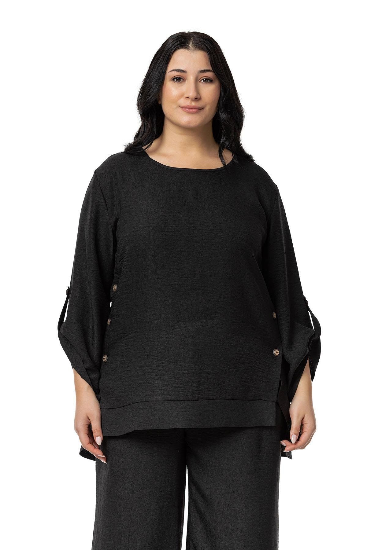 DISENTIS MODEST-طقم بلوزة وبنطلون أسود مقاس كبير - تفاصيل أزرار جانبية 2