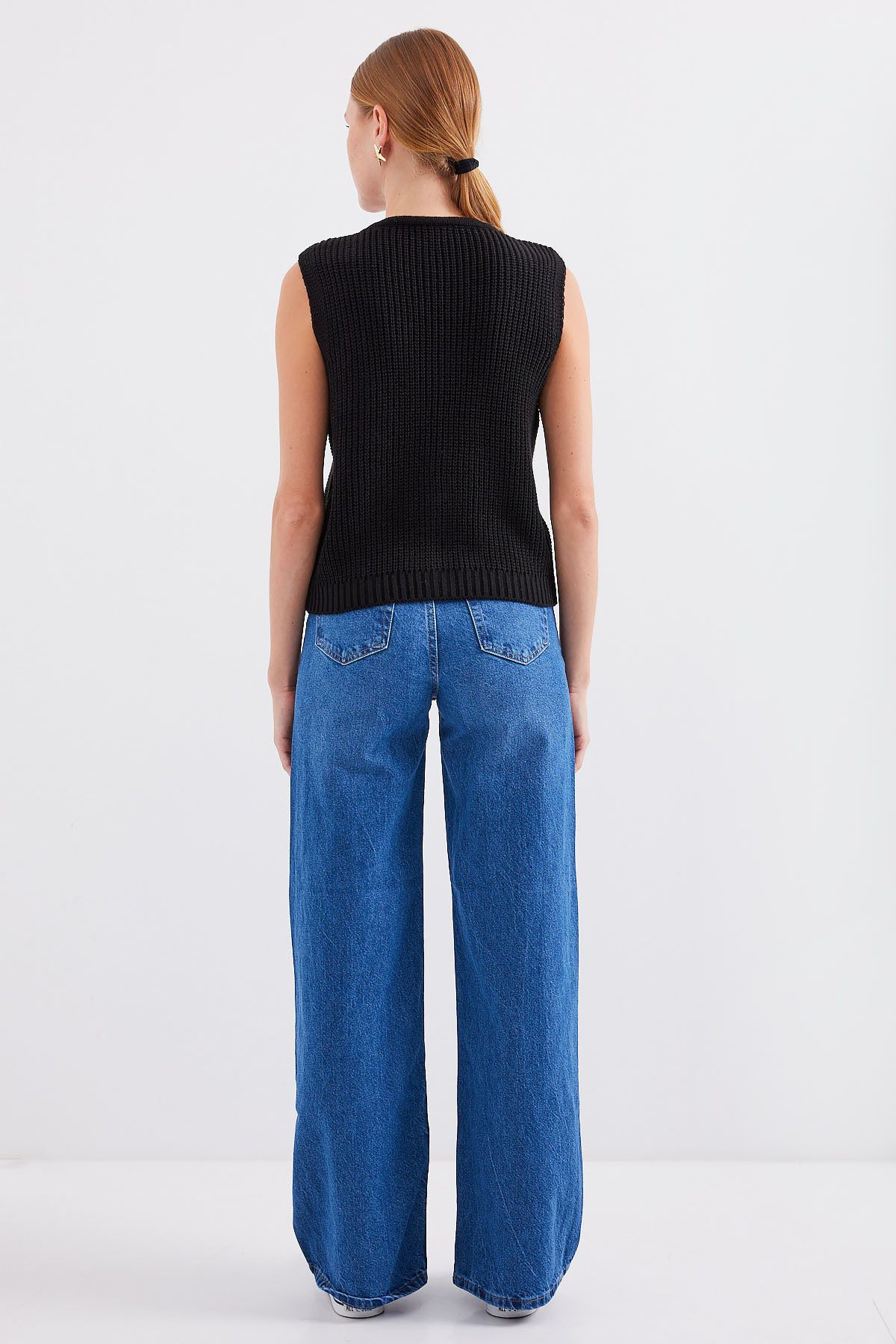 Bigdart-15881 Black Short Knitwear Vest - Buttoned 5