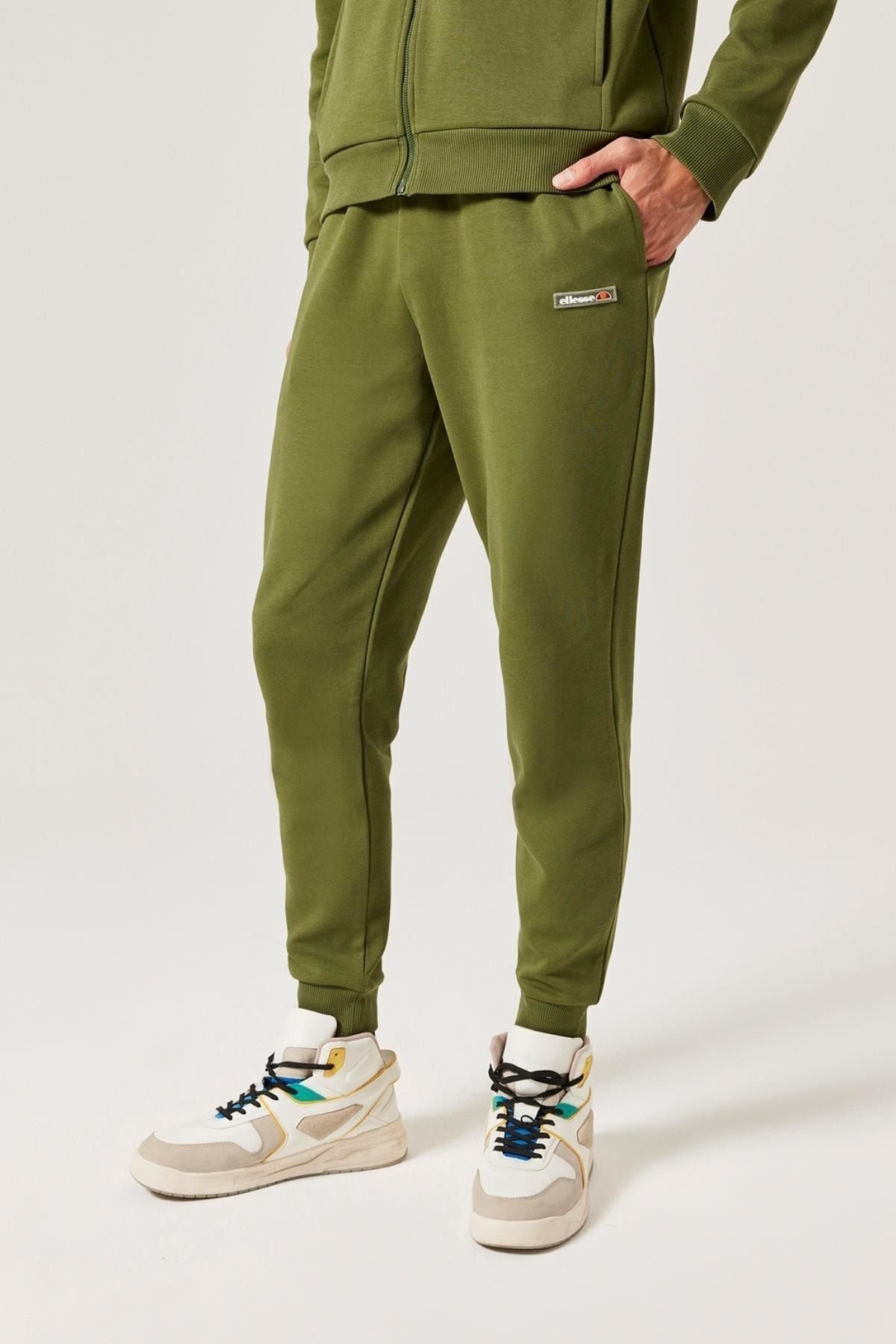 Ellesse joggers mens hotsell