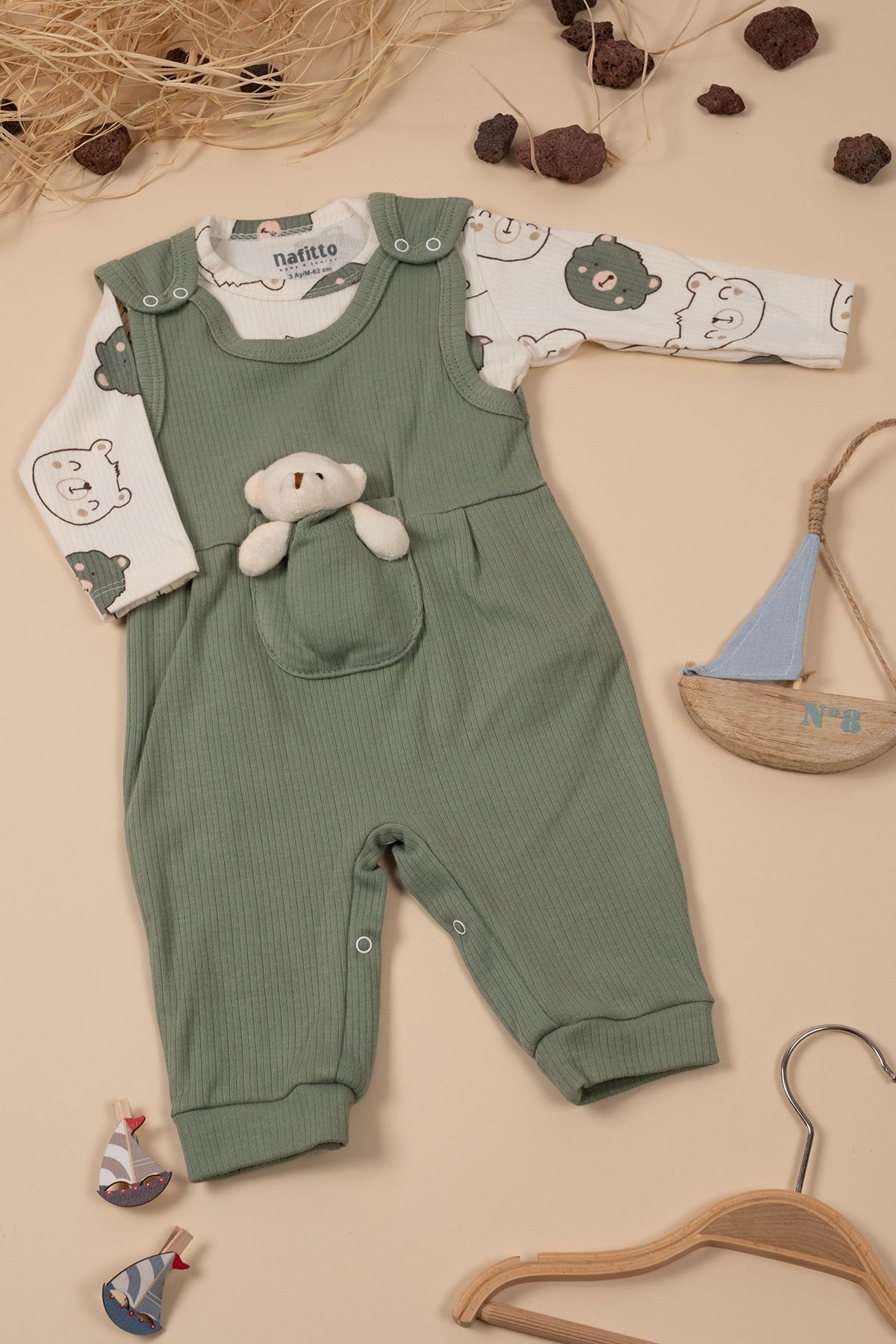 Stylish Baby Jumpsuit with Teddy Bear-Green