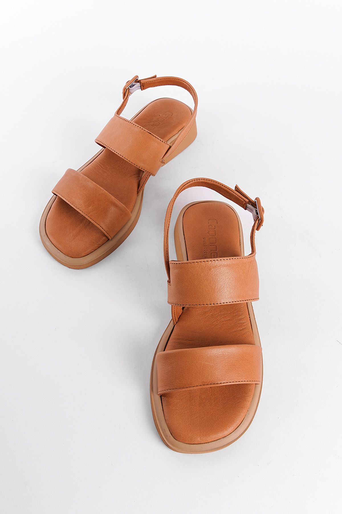 صندل چند رنگ زنانه باند دوتایی چرمی اصلی کومفورت های پاشنه کوتاه Capone Outfitters
