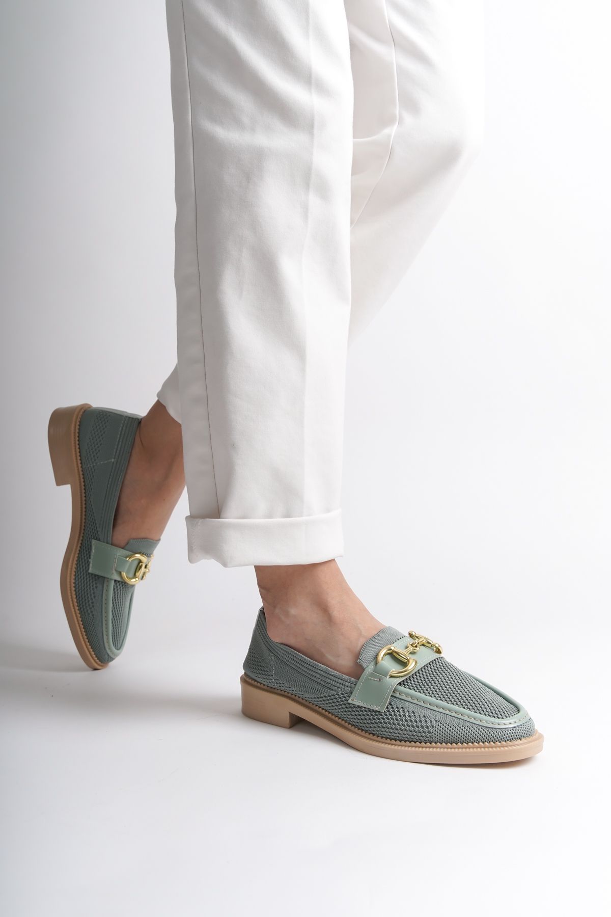لوفر سبز زنانه کفش دست و پنجه نرم فلزی Capone Outfitters
