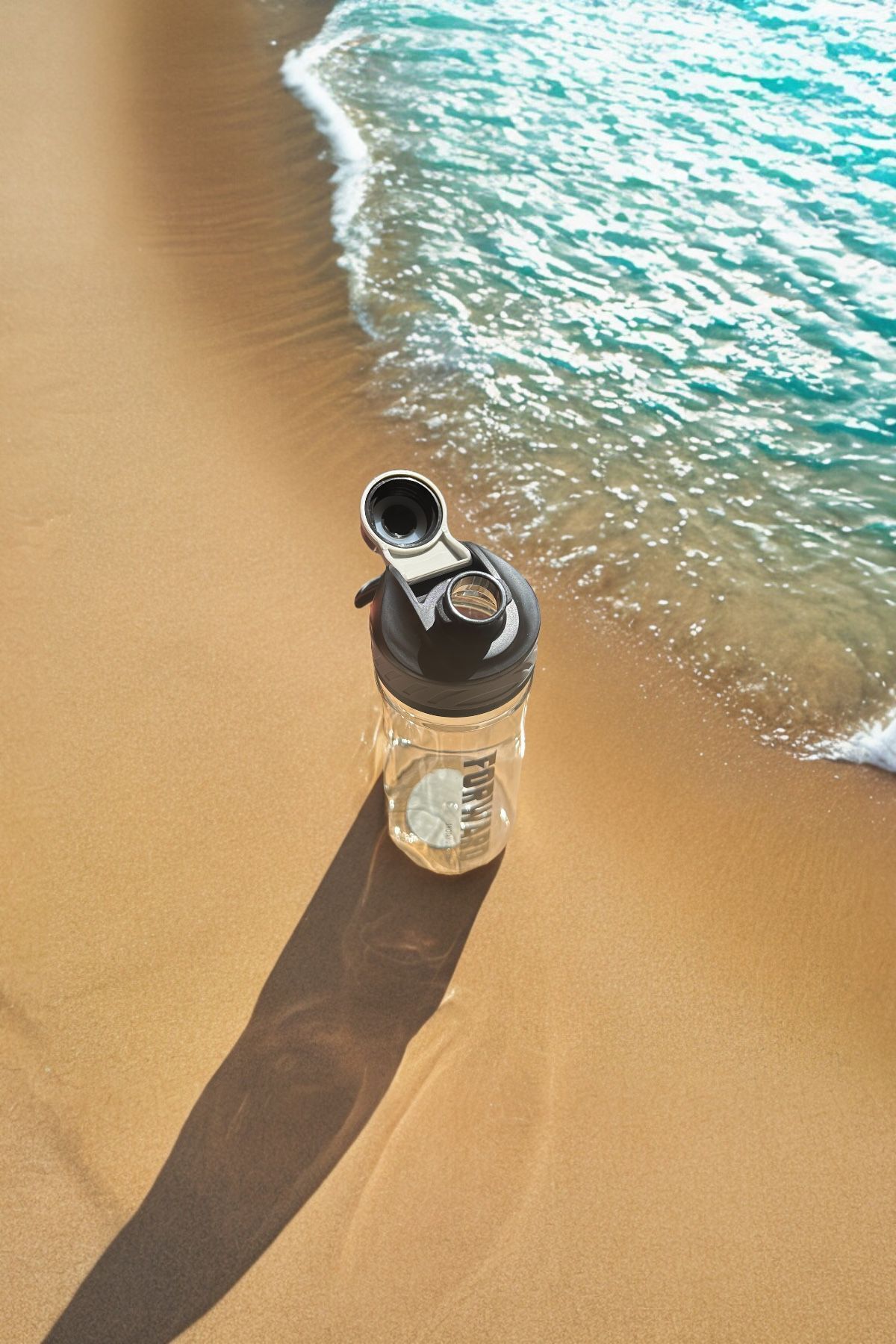 YDGR-620 ml - Enjoy Easy Use Water Bottle & Flask with Finger Strap and Rotatable Lid 3