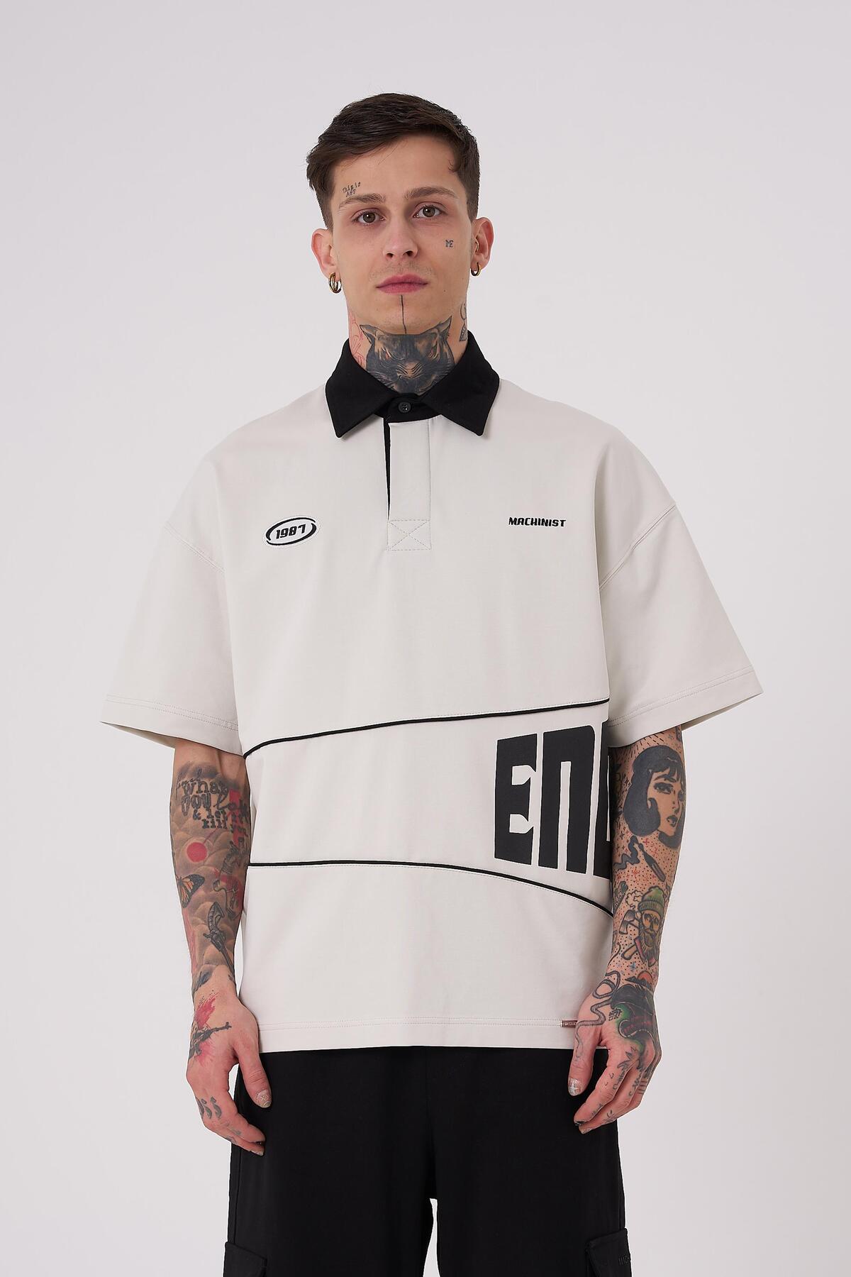 تیشرت قهوه ای یقه پولو چاپ بی پایان مردانه