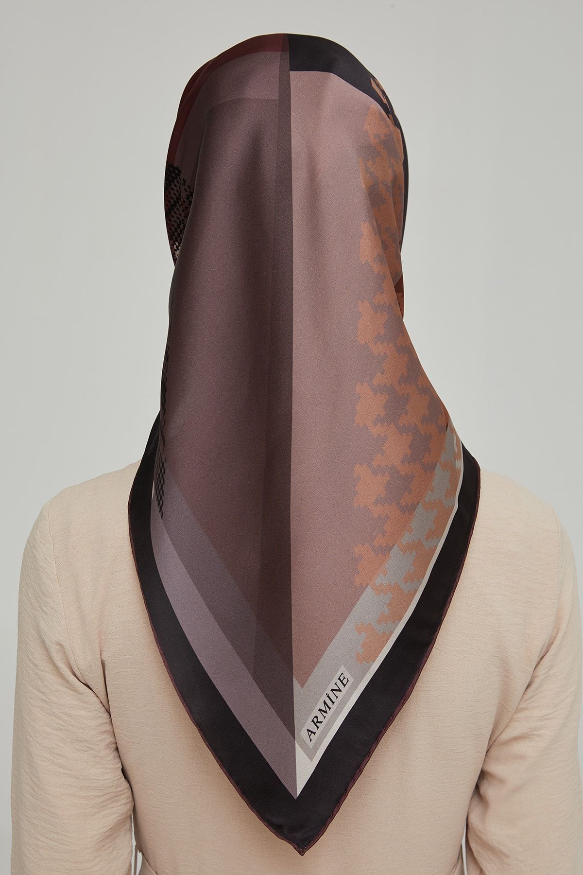 روسری زنانه آرمینه | E21KA8620D03 Armine - Image 4