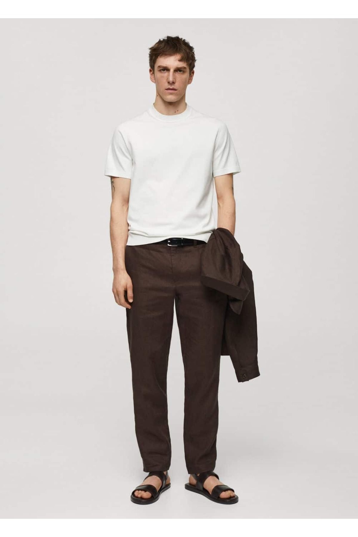 complete the look image