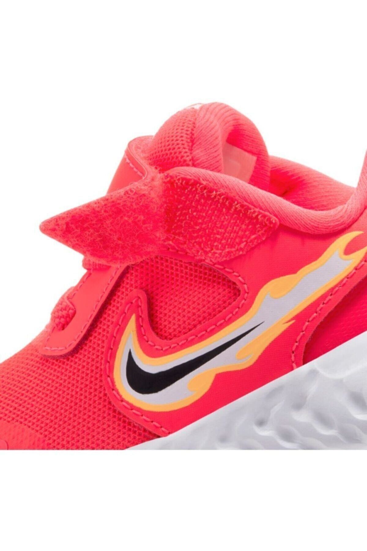 کفش پیاده روی صورتی دخترانه و بچگانه Girl Pink Revolution 5 آتش Nike