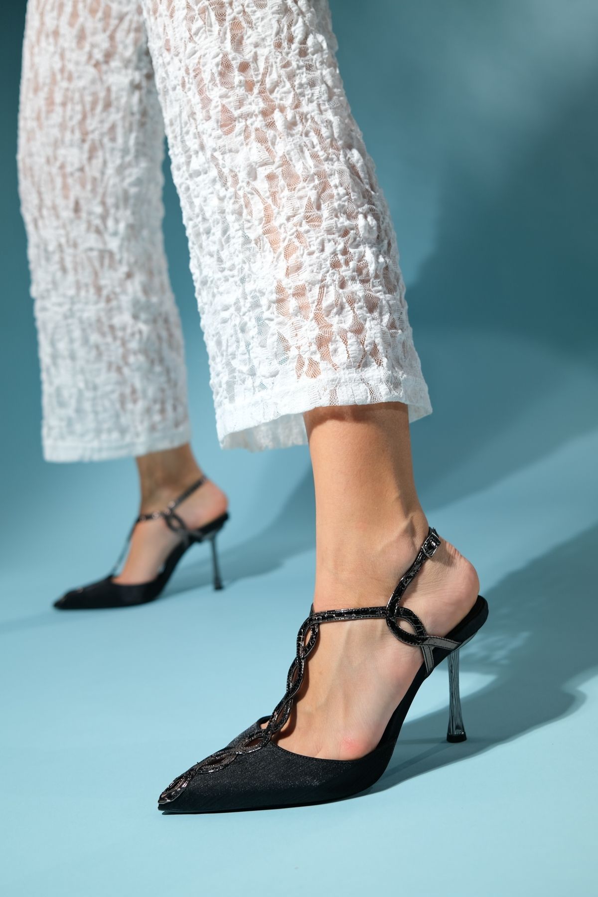 کفش پاشنه بلند زنانه مشکی BOONS luvishoes