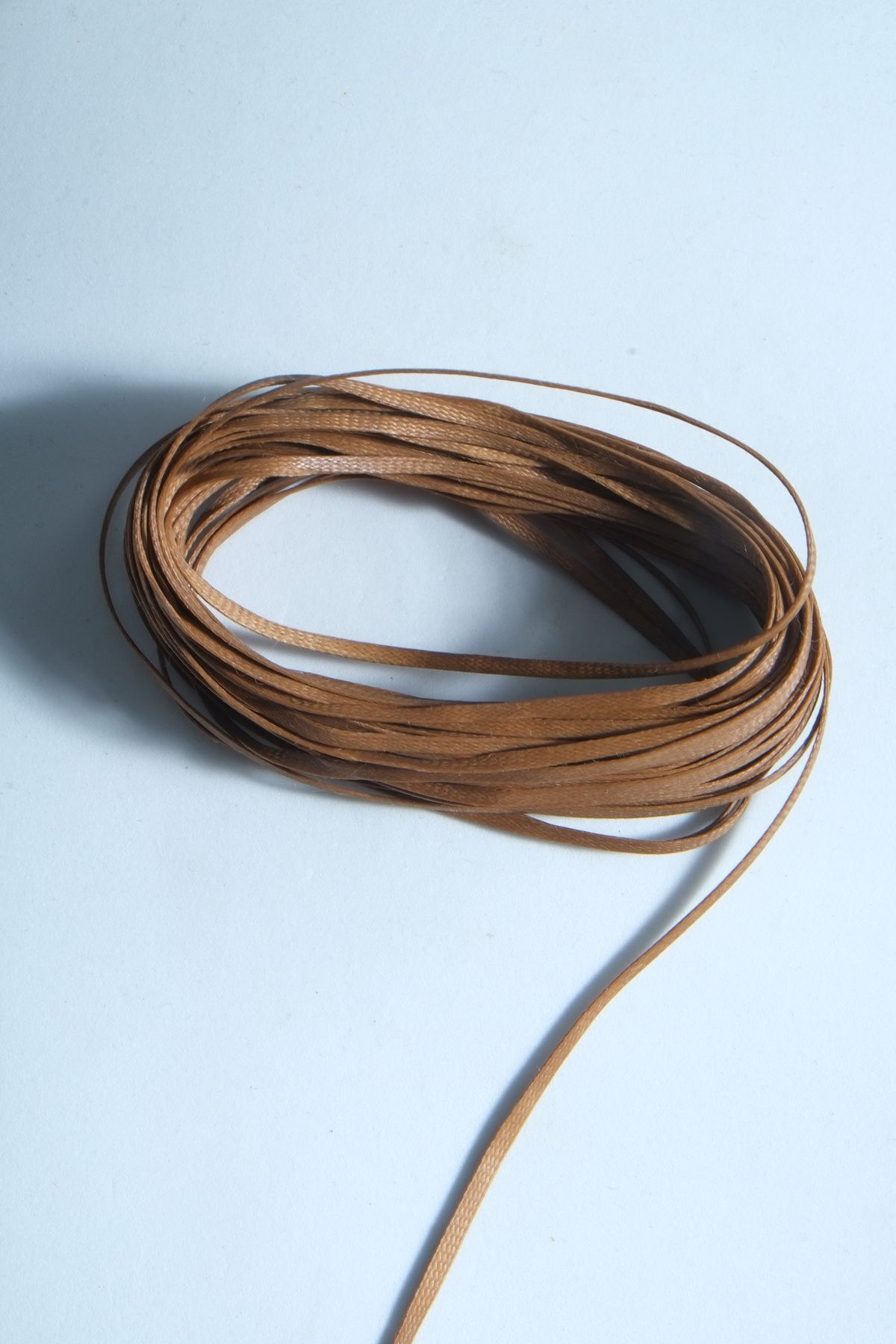 Kahverengi 10 Metre 2.5 Mm Yassı Sırım Mumlu Ip Saraç Ipi Kolye Ipi, Takı Tasarım Ipi, Bileklik Ipi,