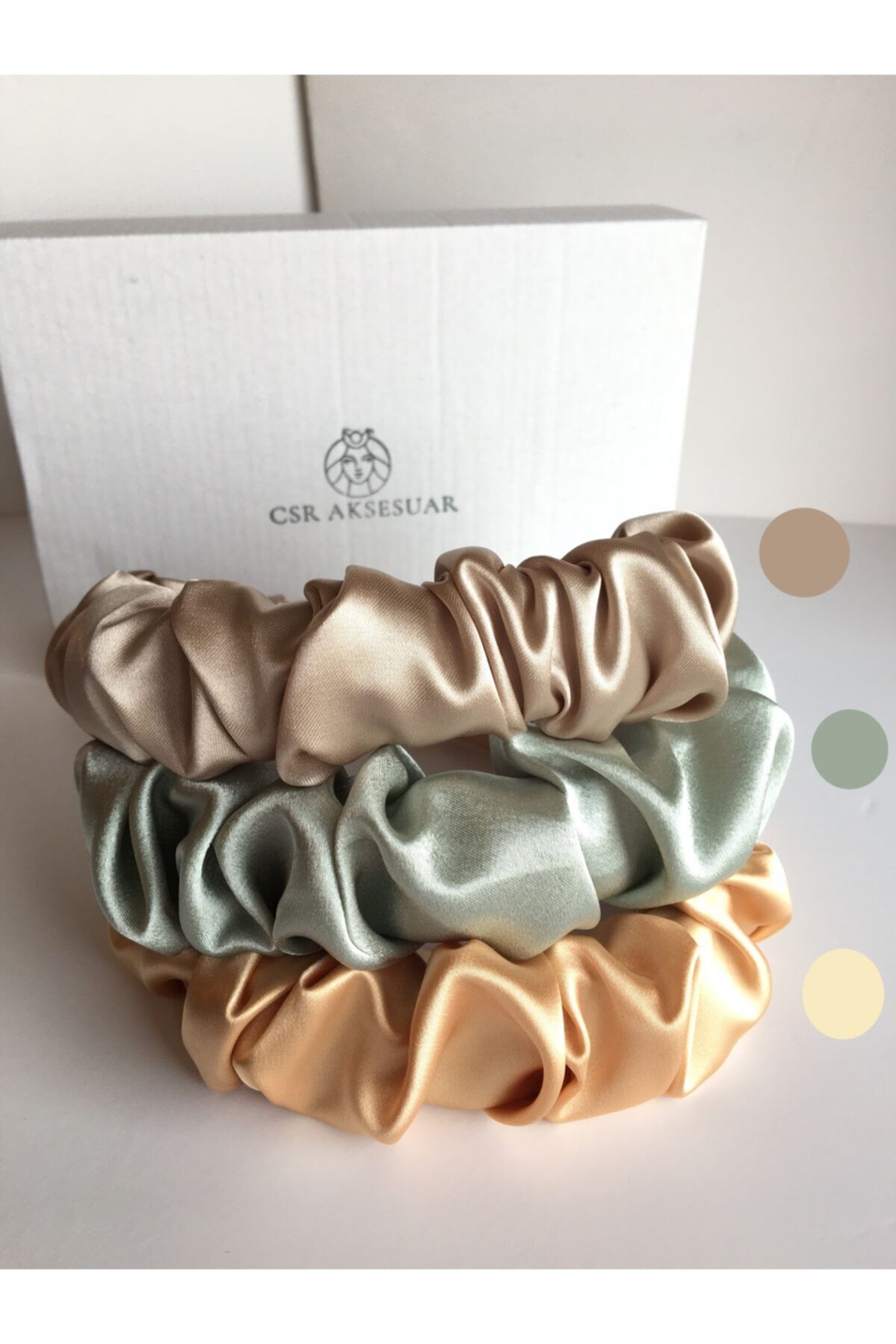 CSR AKSESUAR-Set of 3 Satin Crowns 2