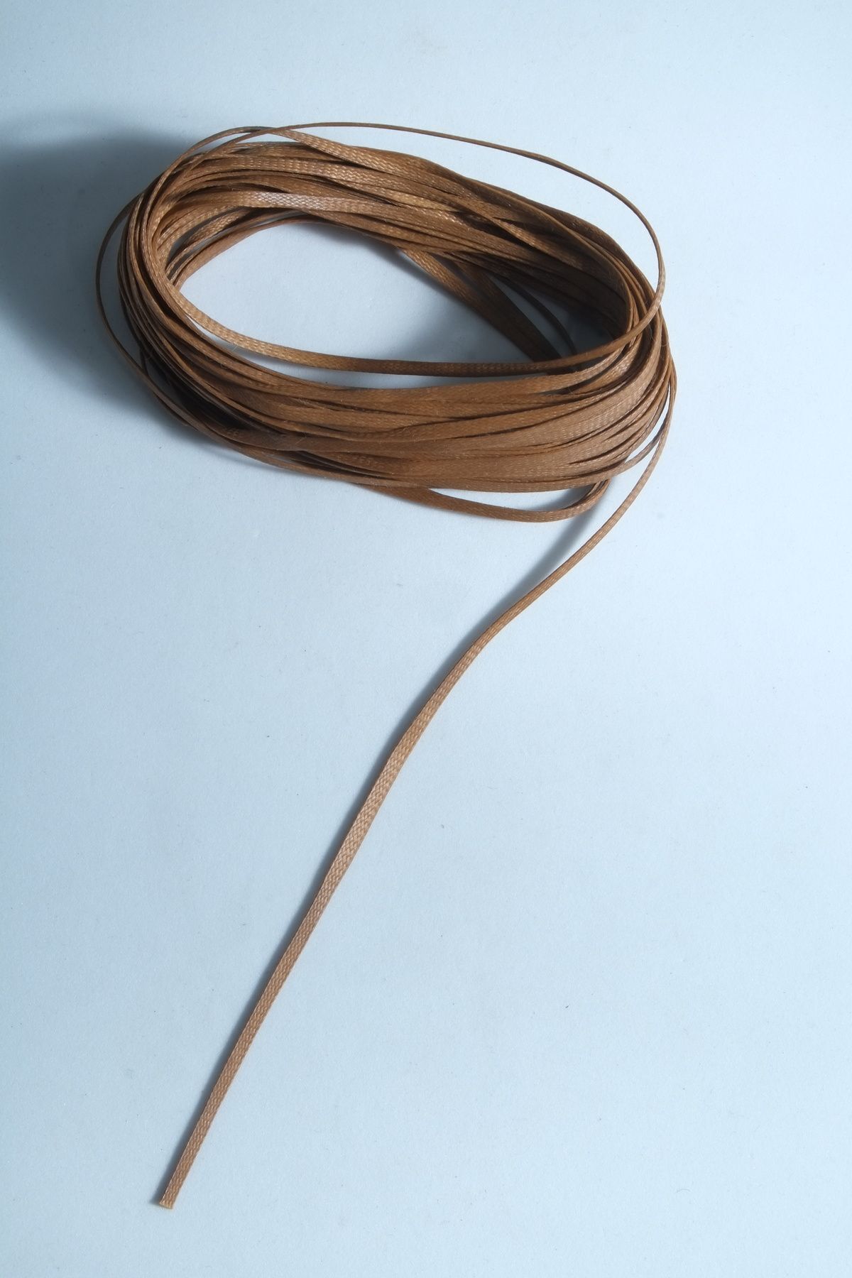 Kahverengi 10 Metre 2.5 Mm Yassı Sırım Mumlu Ip Saraç Ipi Kolye Ipi, Takı Tasarım Ipi, Bileklik Ipi,