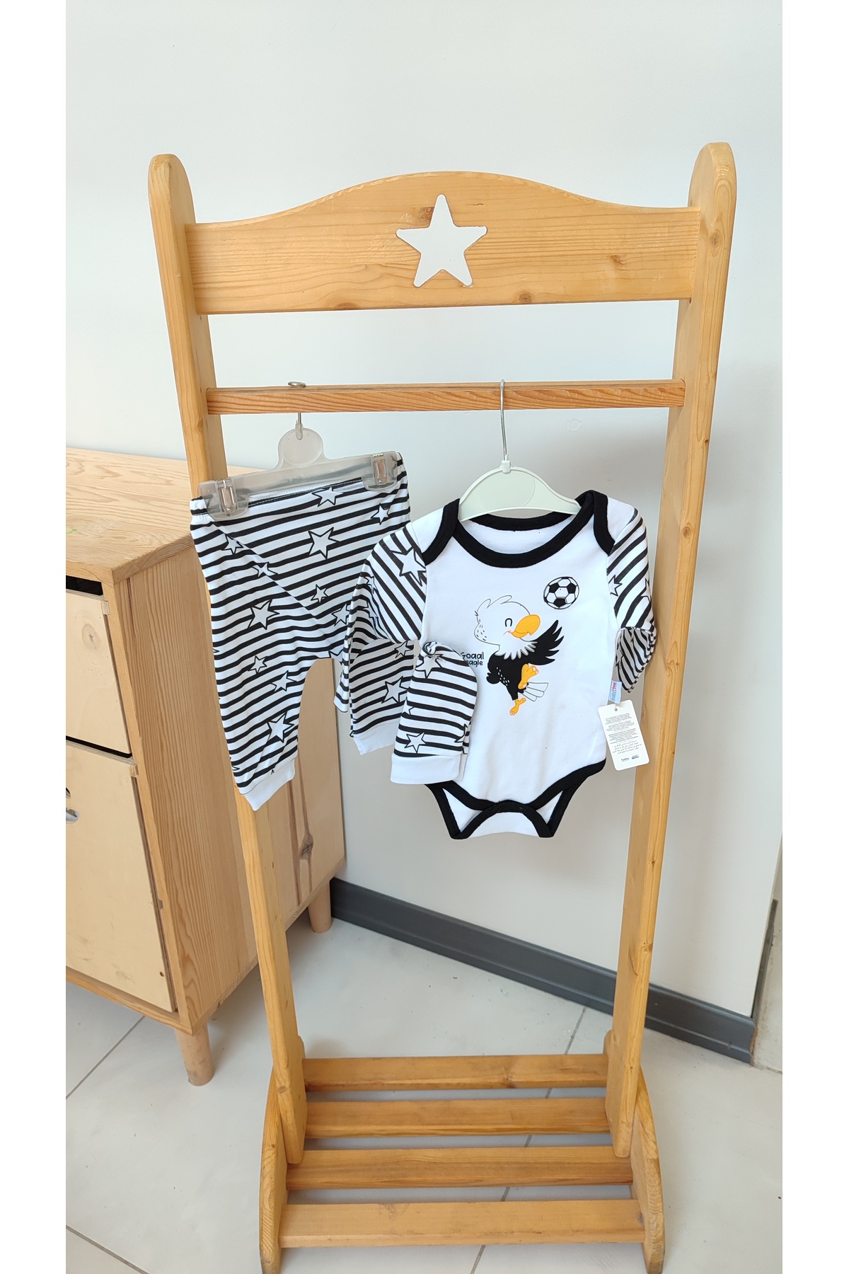 بادی نوزادی  ZIBINLITARAFTAR