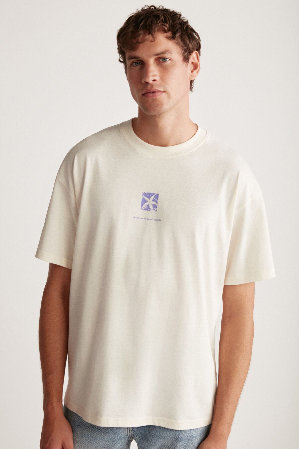 GRIMELANGE-Quincy Regular Vanilla Single T-shirt 2