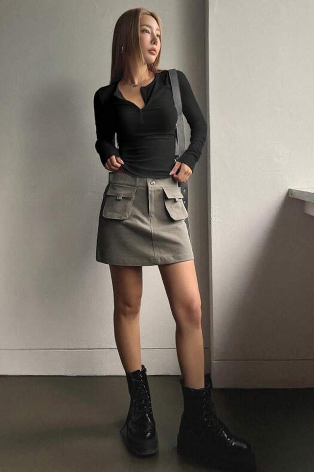 Kadın Siyah Düğme Detaylı Patlı Düğmeli Bisiklet Yaka Uzun Kollu Fitilli Kaşkorse Bluz Body