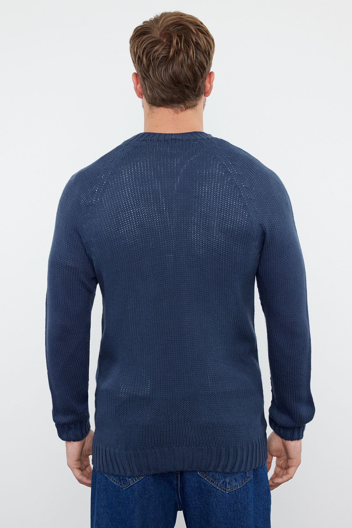 Trendyol Collection-Pulover tricotat cu mâneci raglan, cu decolteu subțire Indigo - TMNAW25KZ00000 5