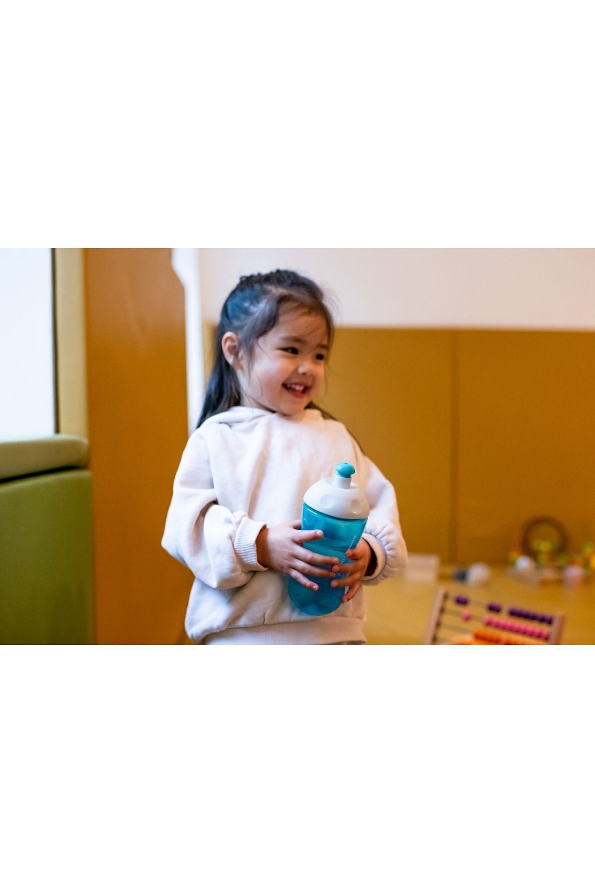 Tommee Tippee Akıtmaz Damlatmaz Isı Yalıtımlı Sportif Bardak Suluk 300 ML 12AY+ fotoğrafı 5 (önizleme)