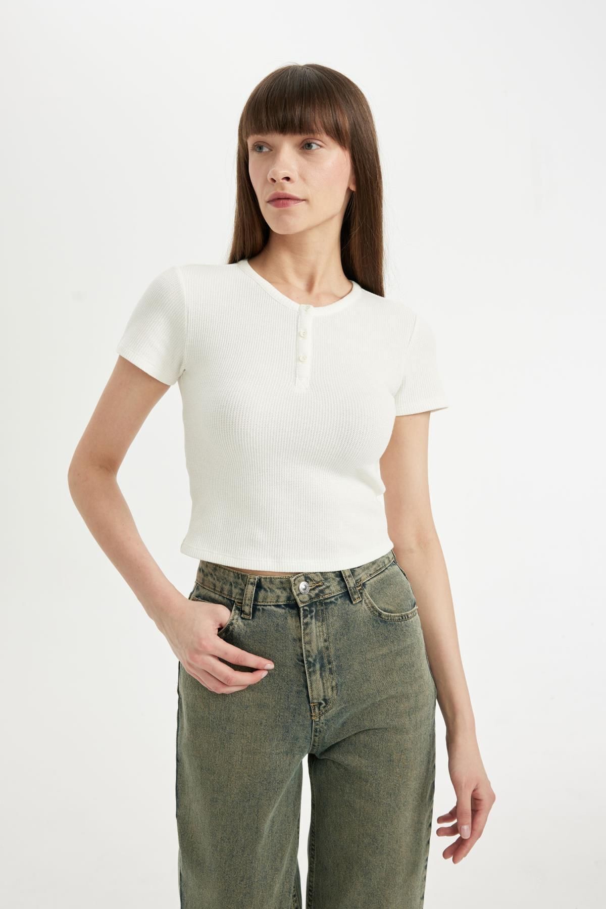 تی شرت زنانه دفاکتو | D1189AX24SM Defacto - Image 3