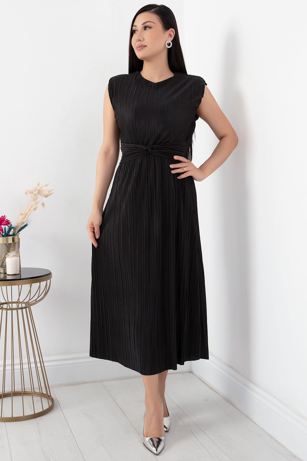 PULLIMM-Oval Collar Dress with Shoulder Padding - GRS3448 4