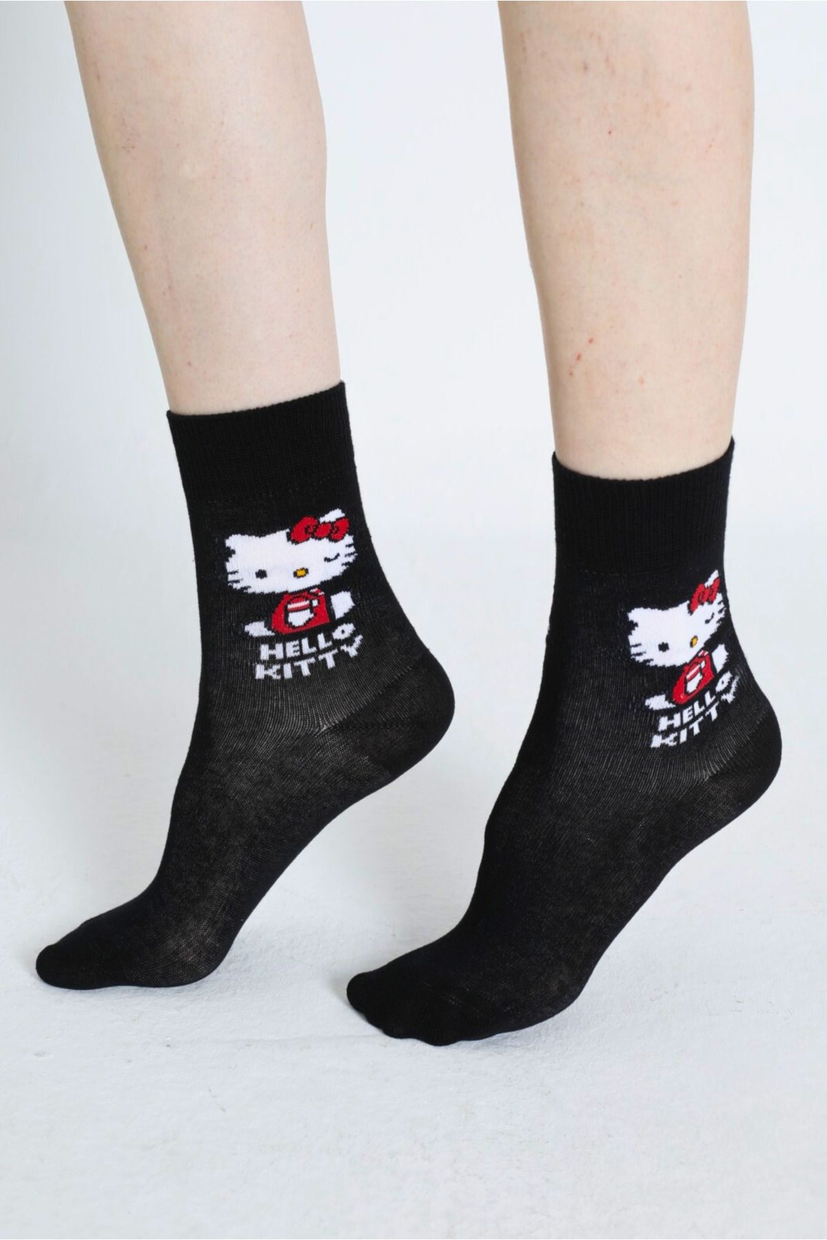 Hello Kitty-Core Socket Socks - Patterned and Licensed, Black, ROZ-122/2 4