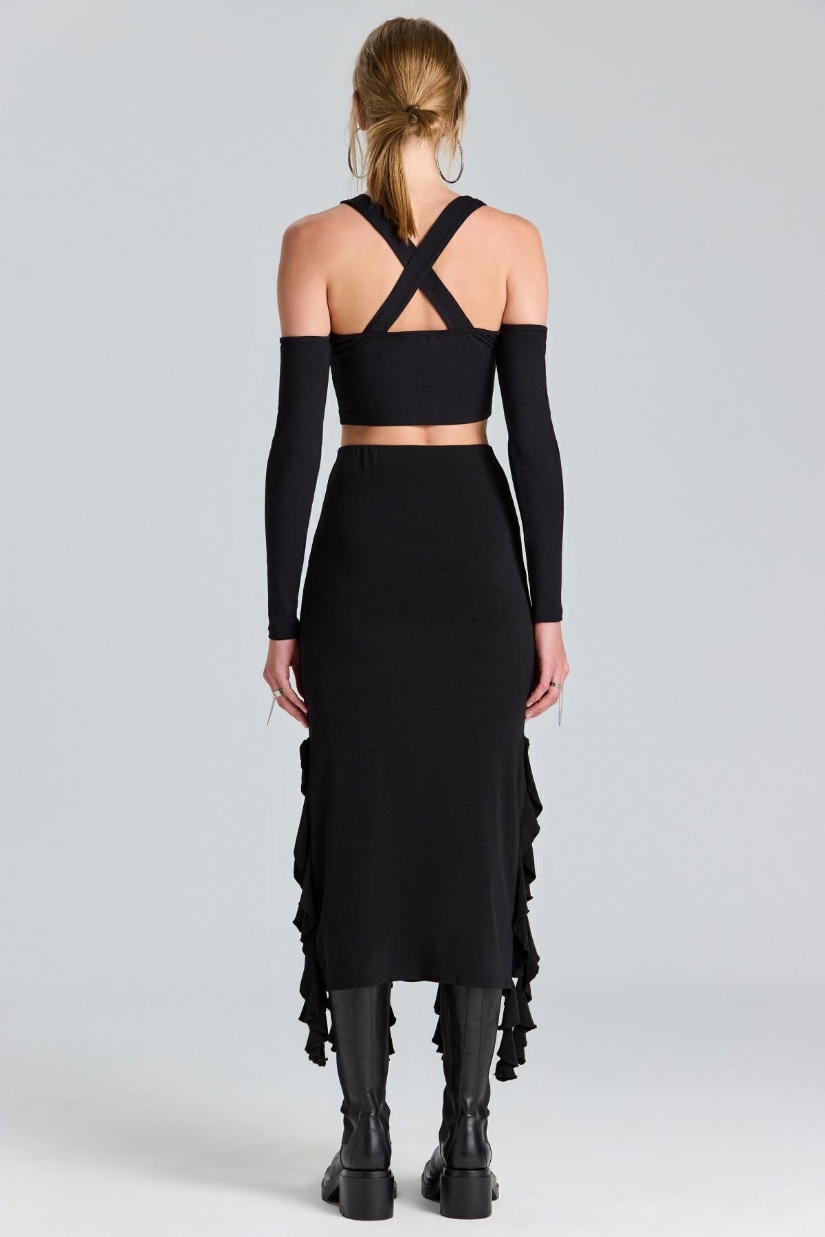 boutiquen-2783 Ruffled Long Black Skirt 3