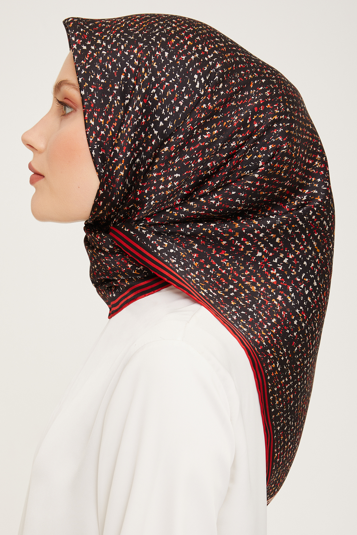 روسری زنانه آرمینه | E22KA8845D04 Armine - Image 2