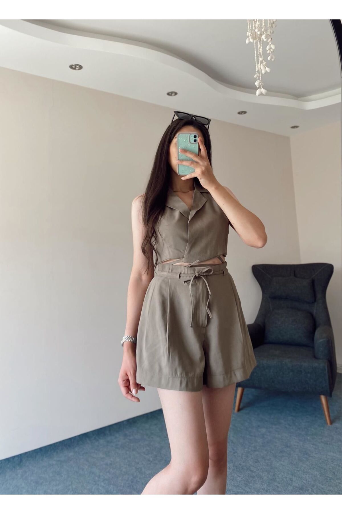 Hacer Balcı-Khaki String Tie Vest Shorts Set 5