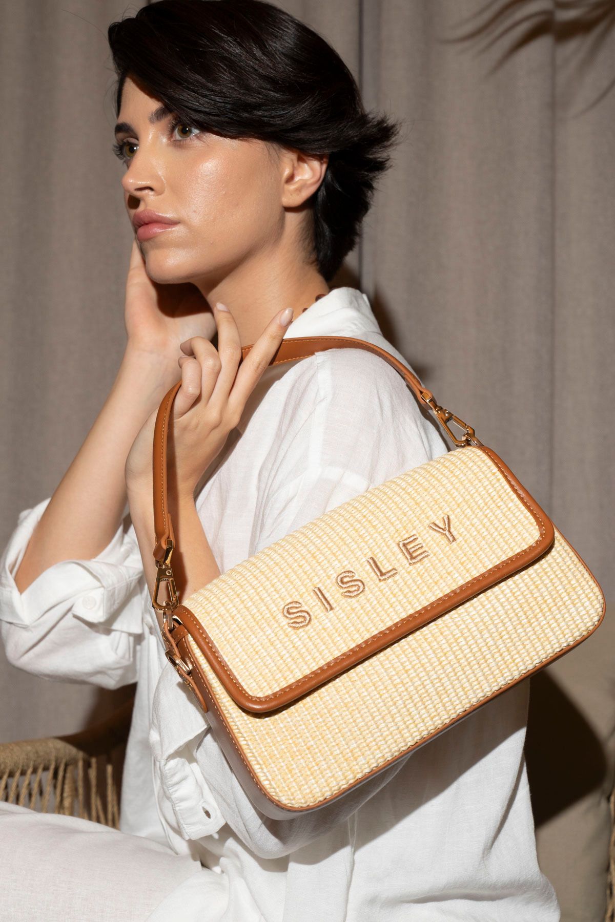 Sisley-حقيبة كتف نسائية بيج - SLY096 1