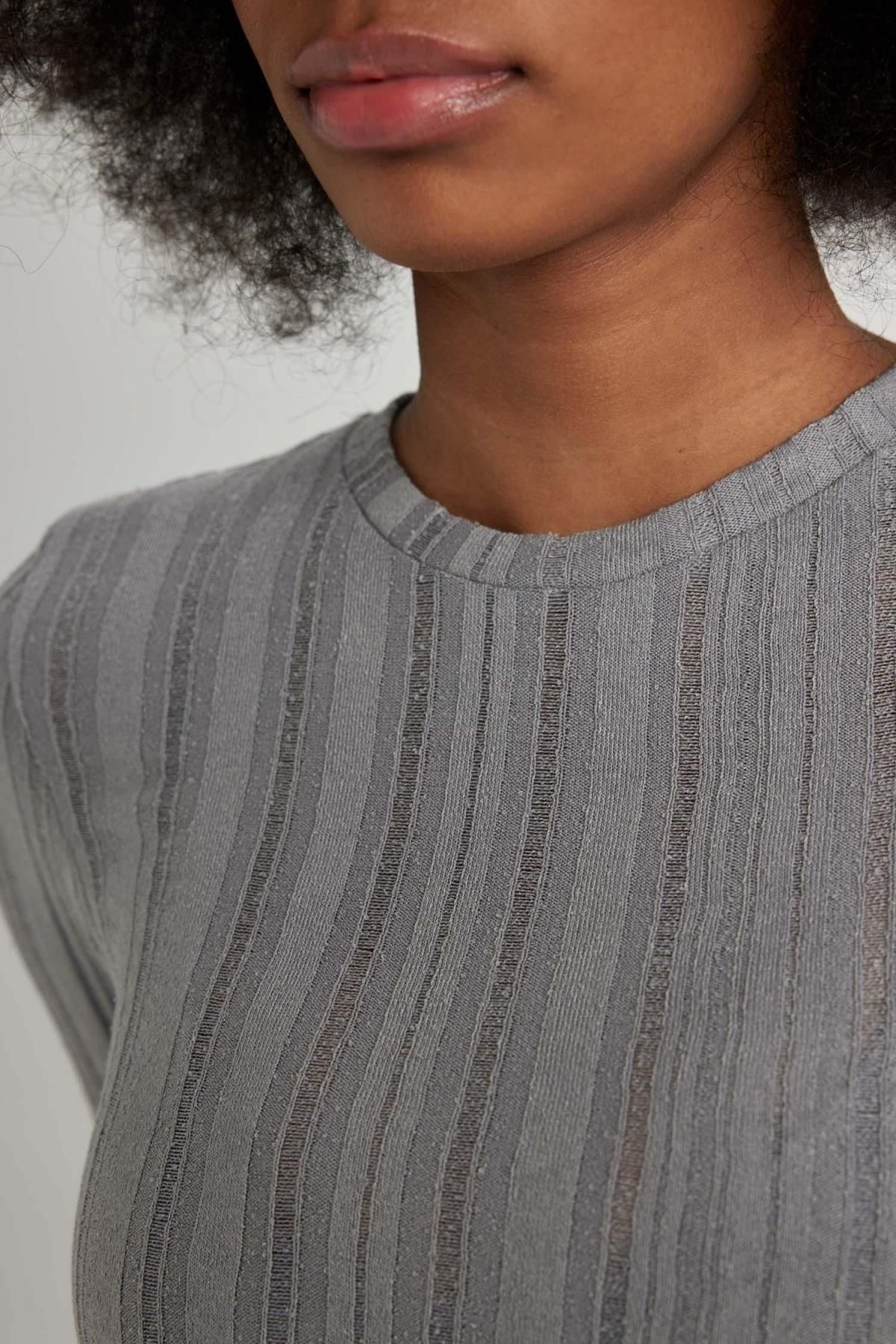 تی شرت زنانه دفاکتو | C3222AX24SM Defacto - Image 8