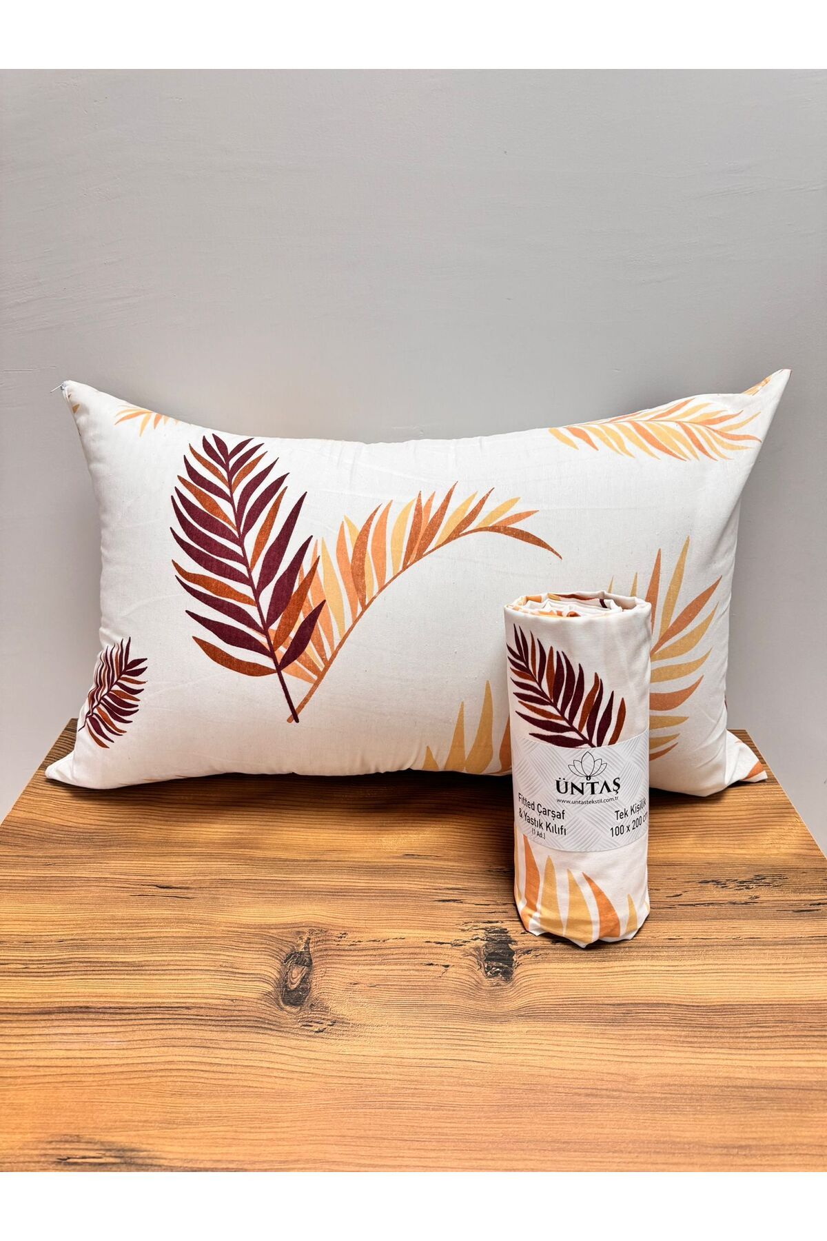 üntaş-Untaş Serenat Double Elastic Crossbow and 2 Pieces Pillowcase Set 1