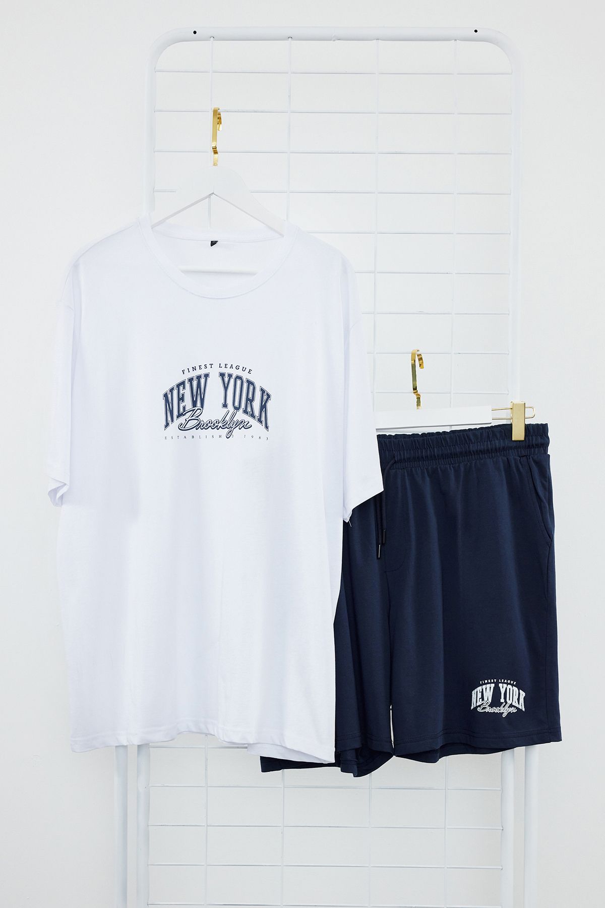 Trendyol Collection-Ecru Navy Blue Regular Fit Printed Plus Size Pajama Set with Shorts TMNSS24AI00005 7