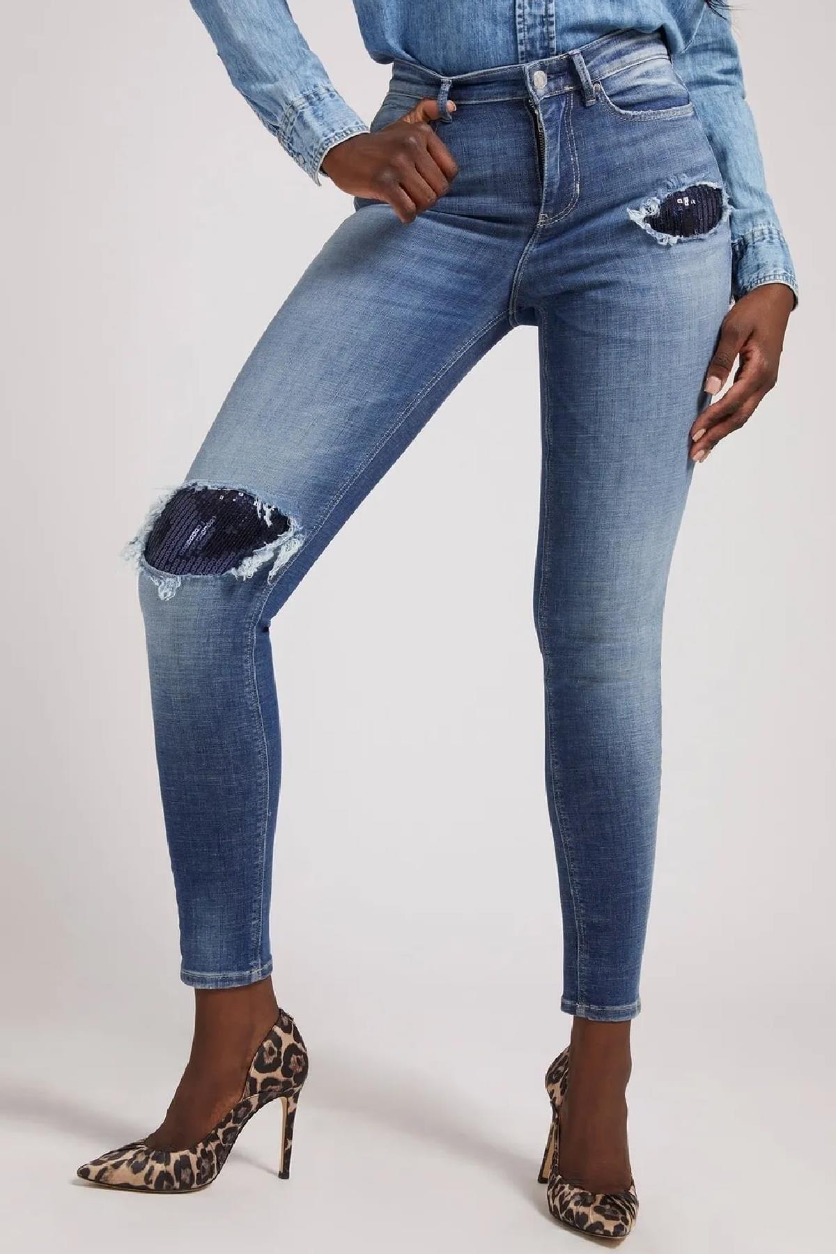 complete the look image