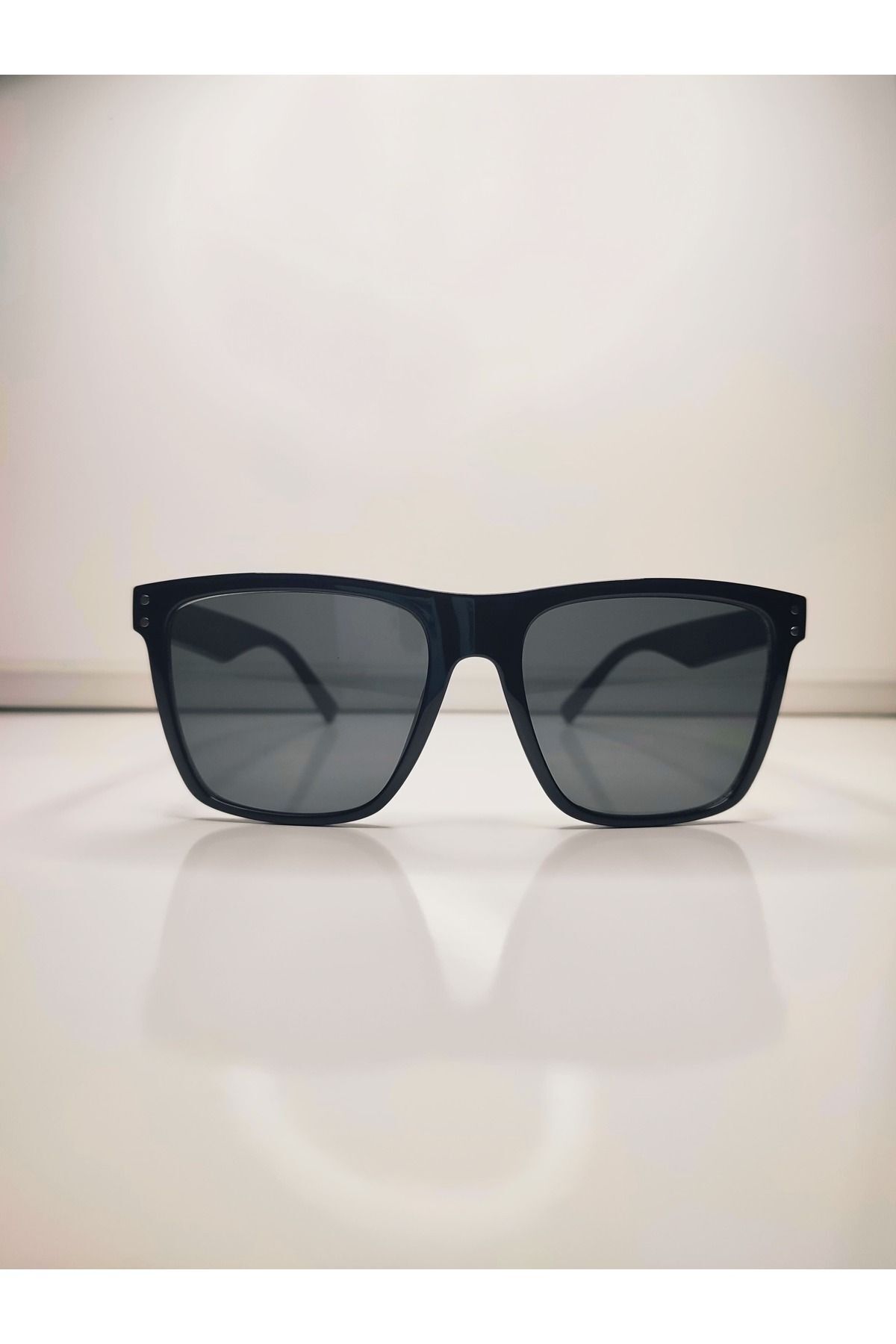 POLARİTANO-Trendy Black Sunglasses - Sharp Corner, Rectangular UV400 3