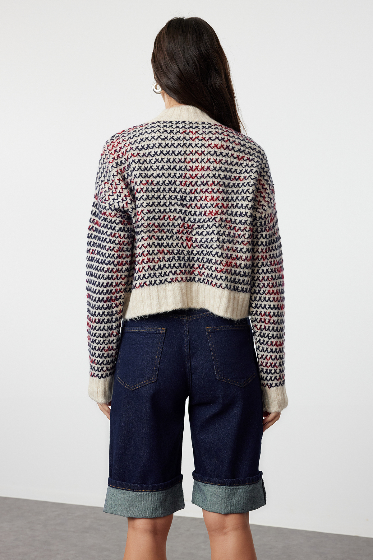 Trendyolmilla  Taş Yumuşak Dokulu Degrade Triko Hırka TWOAW24HI00052 - Görsel 5