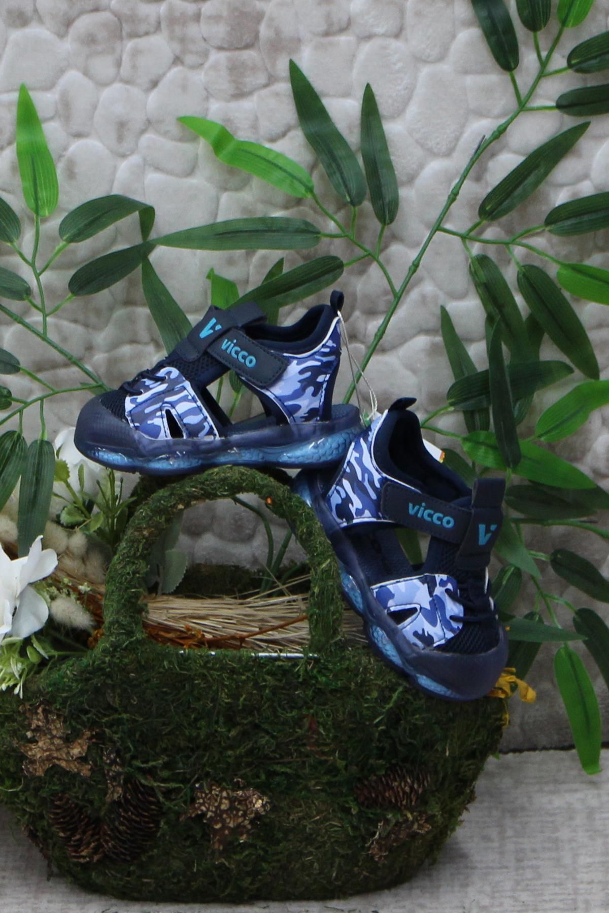 صندل آبی پسرانه و بچگانه 321.e24y.211 Monrovia Navy Blue Sandals پسران سبک انعطاف پذیر راحت Vicco