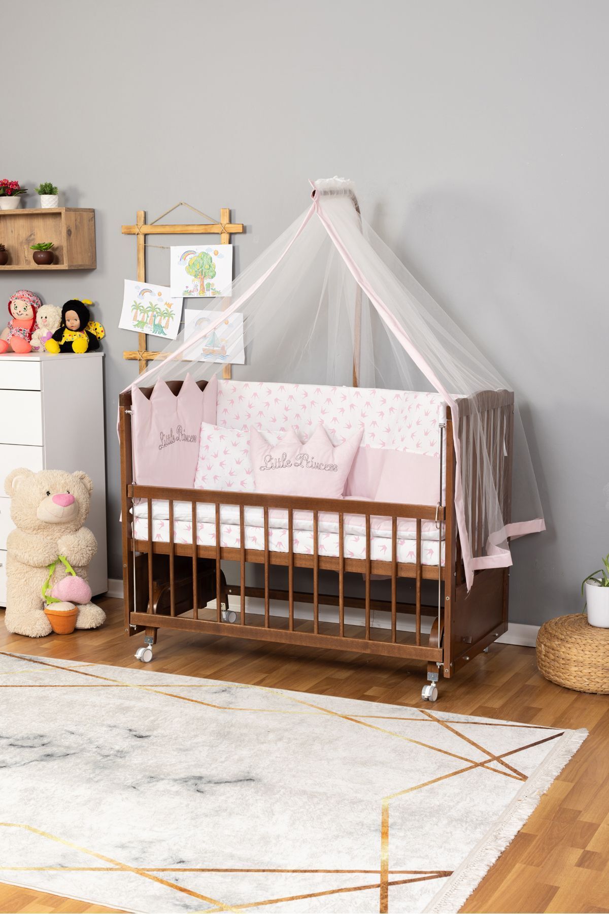 Bamgidoo Ahşap Beşik Anne Yanı Beşik Ceviz 60x120 Pembe Prenses (KIZ) Uyku Seti Yatak Tekerlekli