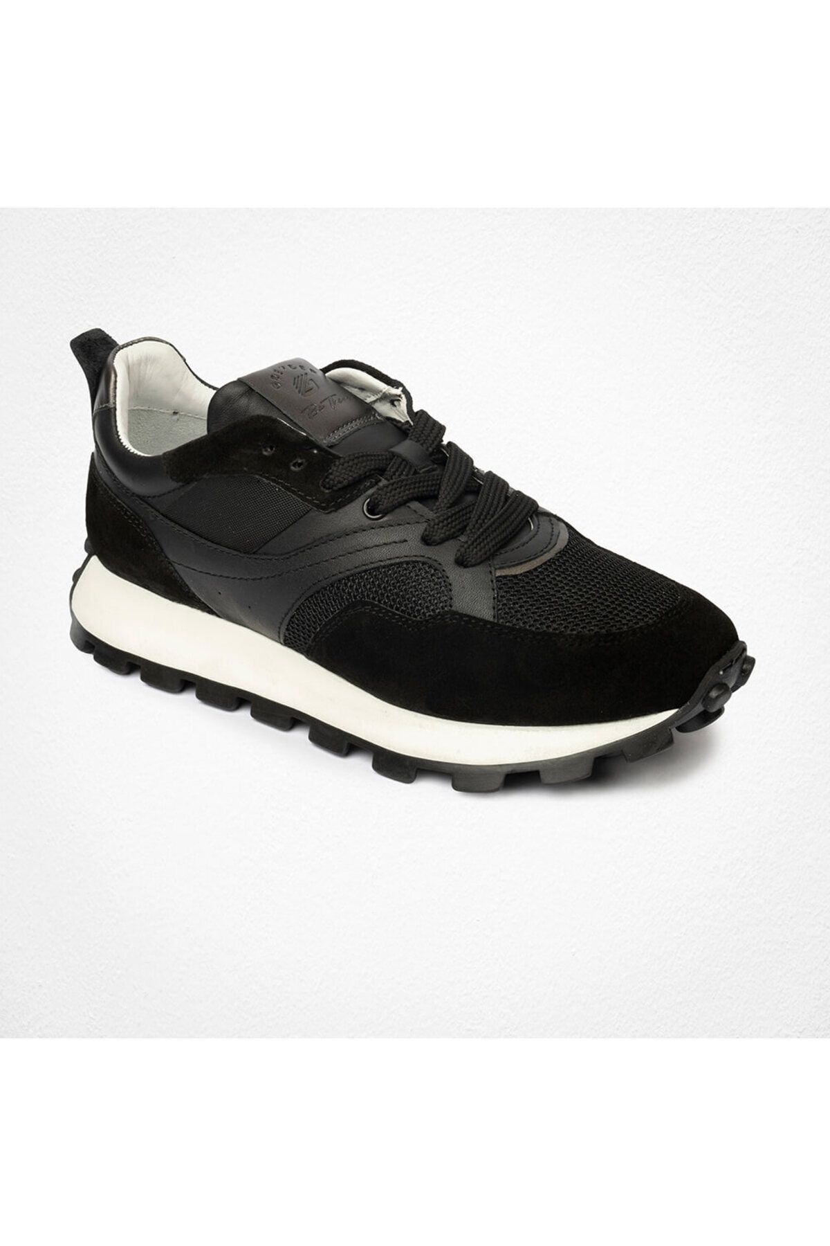 کفش اسپرت چرم اصل مشکی زنانه 4y2sa33281 Greyder