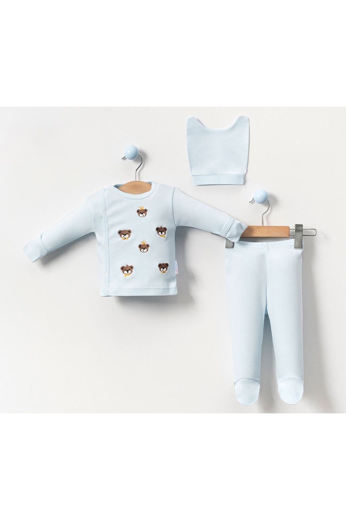 Baby Boy Hospital Pack with Teddy Bear Embroidery 3pcs Set with Self Gloves Footed Snapsuit