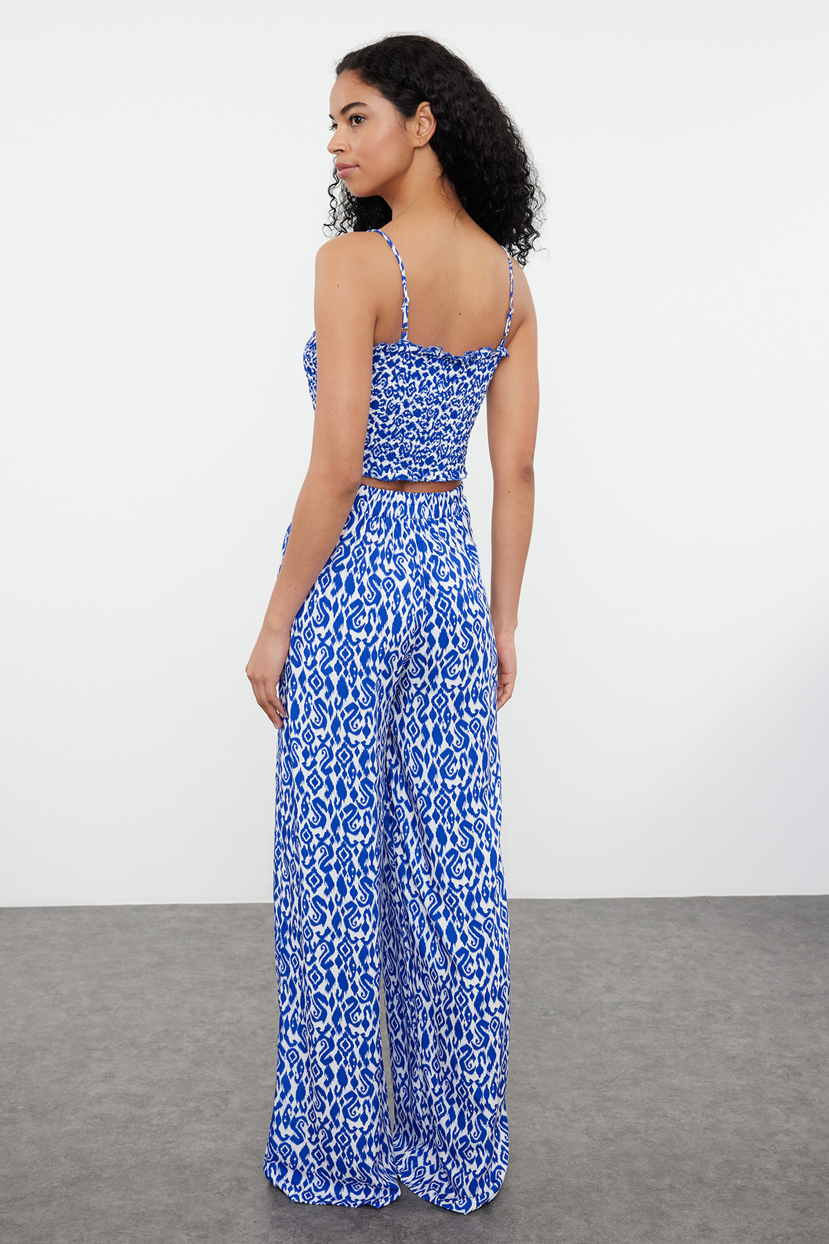 Trendyolmilla  Etnik Desenli Desenli Dokuma Gipeli Straplez Bluz Pantolon Plaj Takım TBESS24AU00032 - Görsel 5