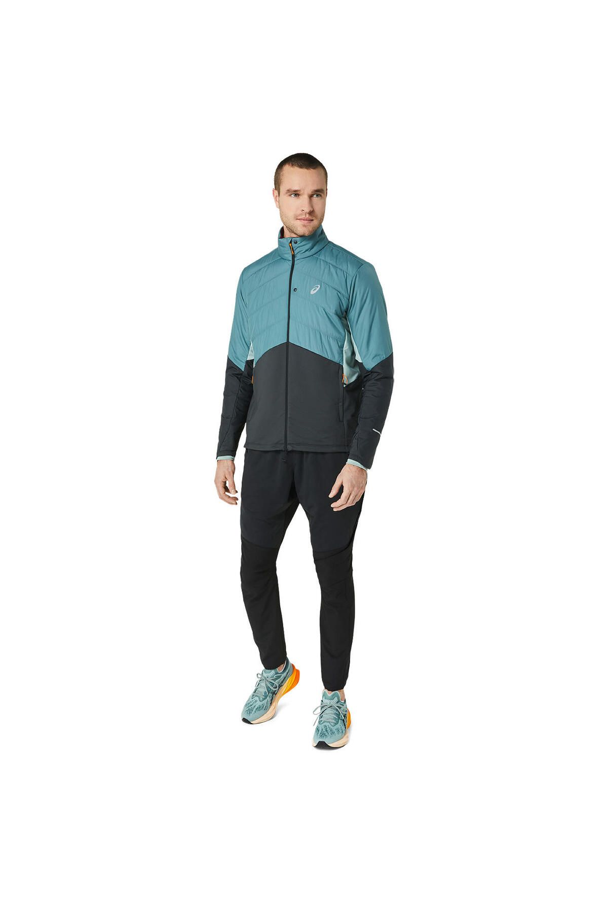 Мужская черная куртка Asics Winter Run Jacket 2011c883-400 2011C883-400