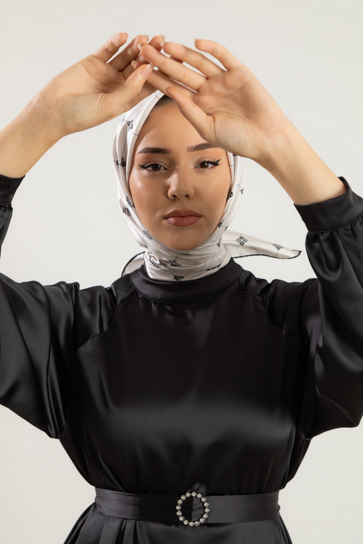 روسری زنانه خانه ابریشم | 11392-23 Silk Home - Image 2