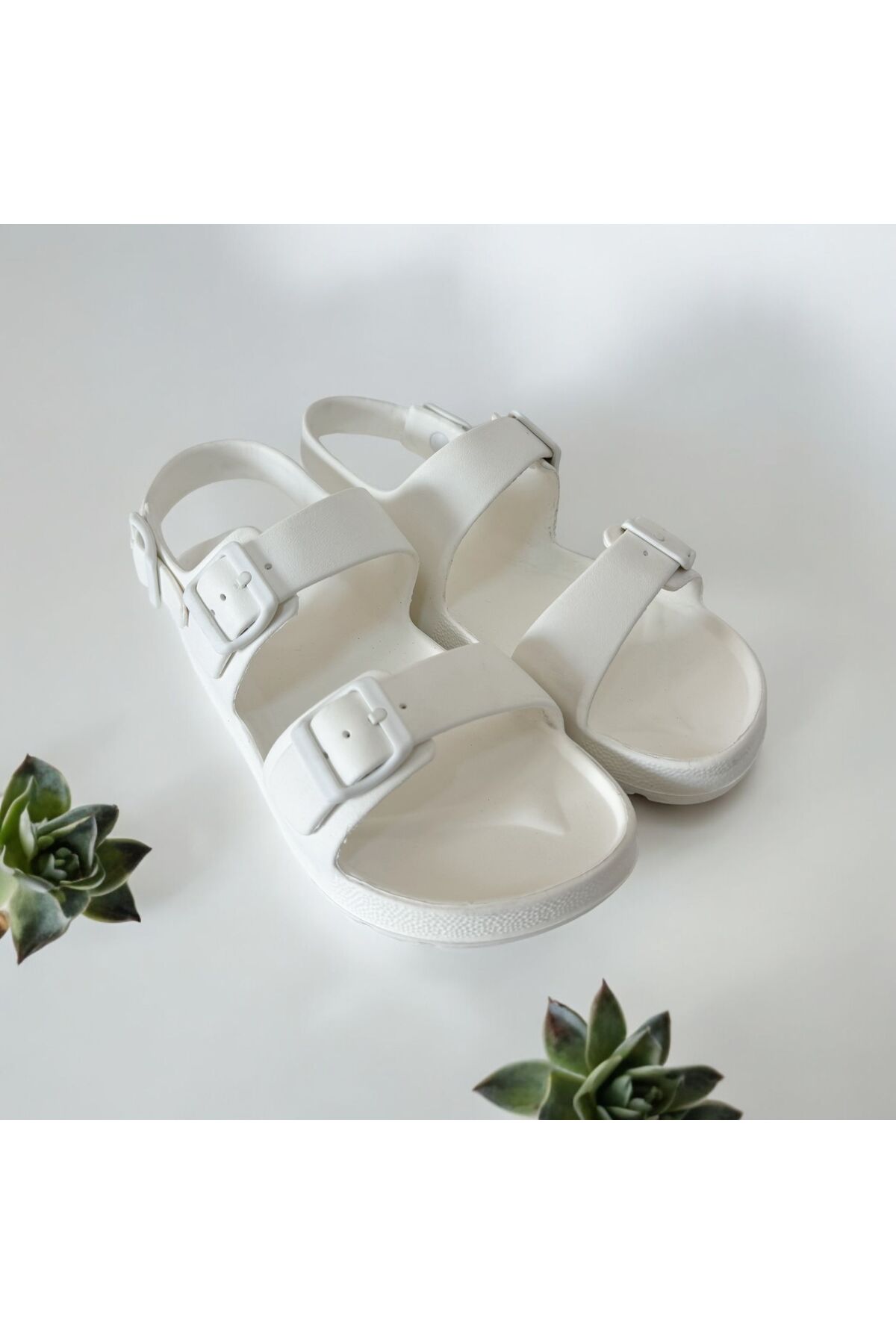 صندل زنانه سفید FURIA SHOES | 30 اورجینال - تصویر 3