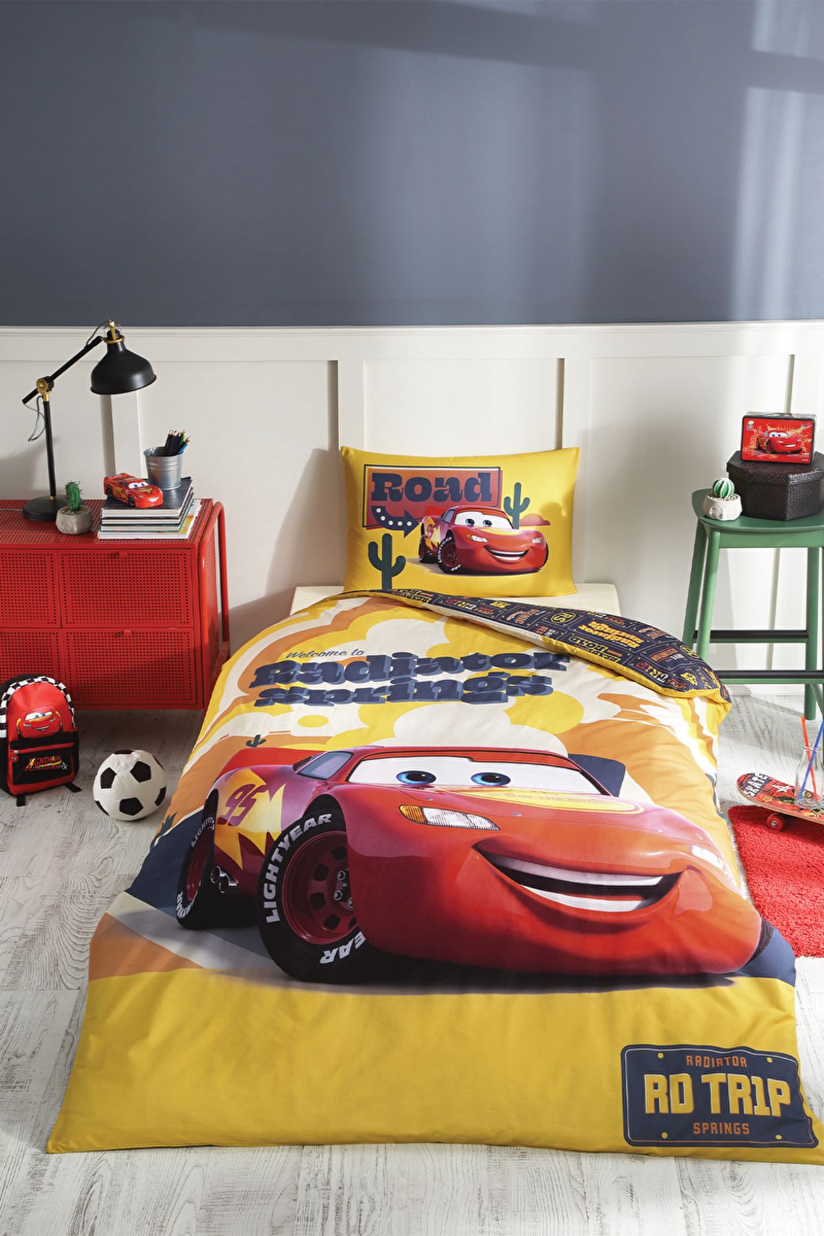 Özdilek Cars Radiators, одинарная эластичная простыня с лицензией Disney, комплект детских пододеяльников PR-EVTEKSTILI-58045101327