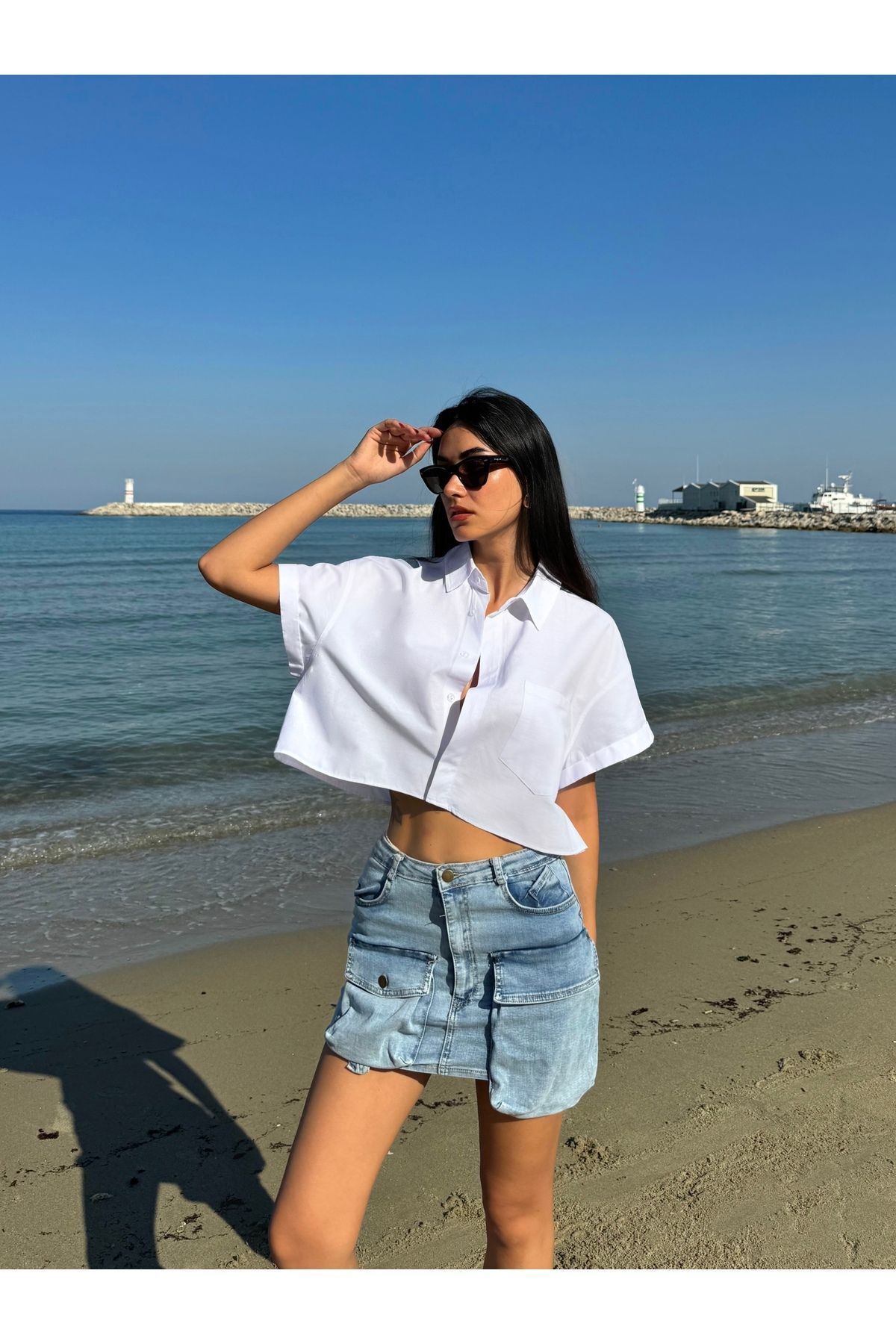 minaaise  Beyaz Oversize Kısa Kollu Kısa Pamuk Gömlek 27311 - Görsel 2