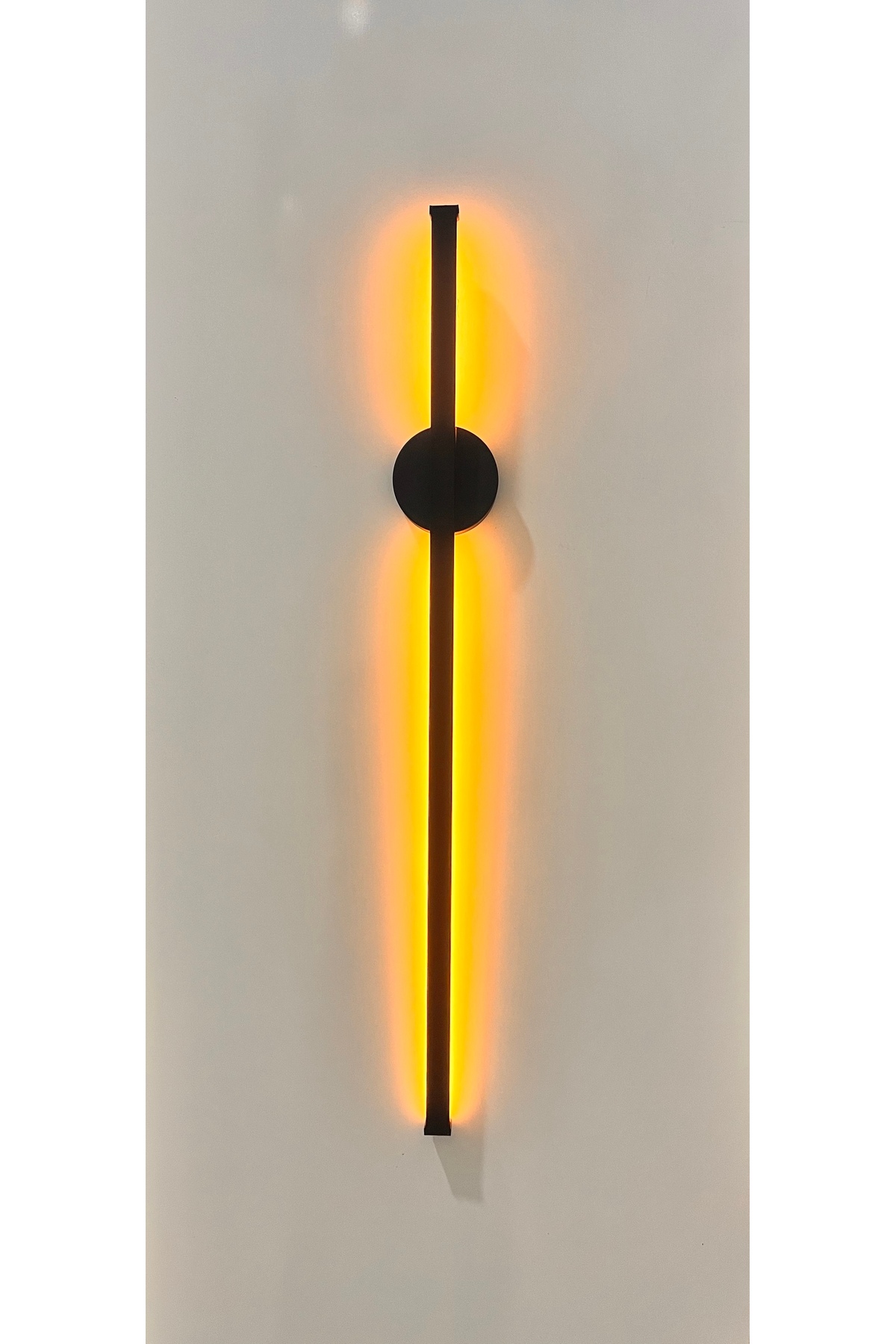 Emerald Sword 70cm Black Case Daylight Led Battery Operated Sconce - Battery Included - One Piece
