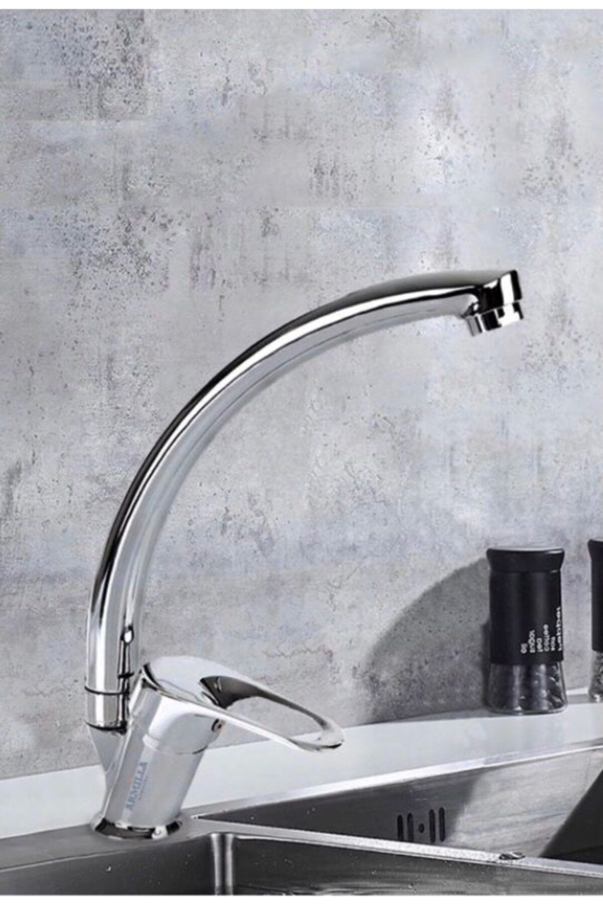 Armilla Hot Cold Double Water Inlet Mix Swan Kitchen Sink Faucet Fountain Faucet