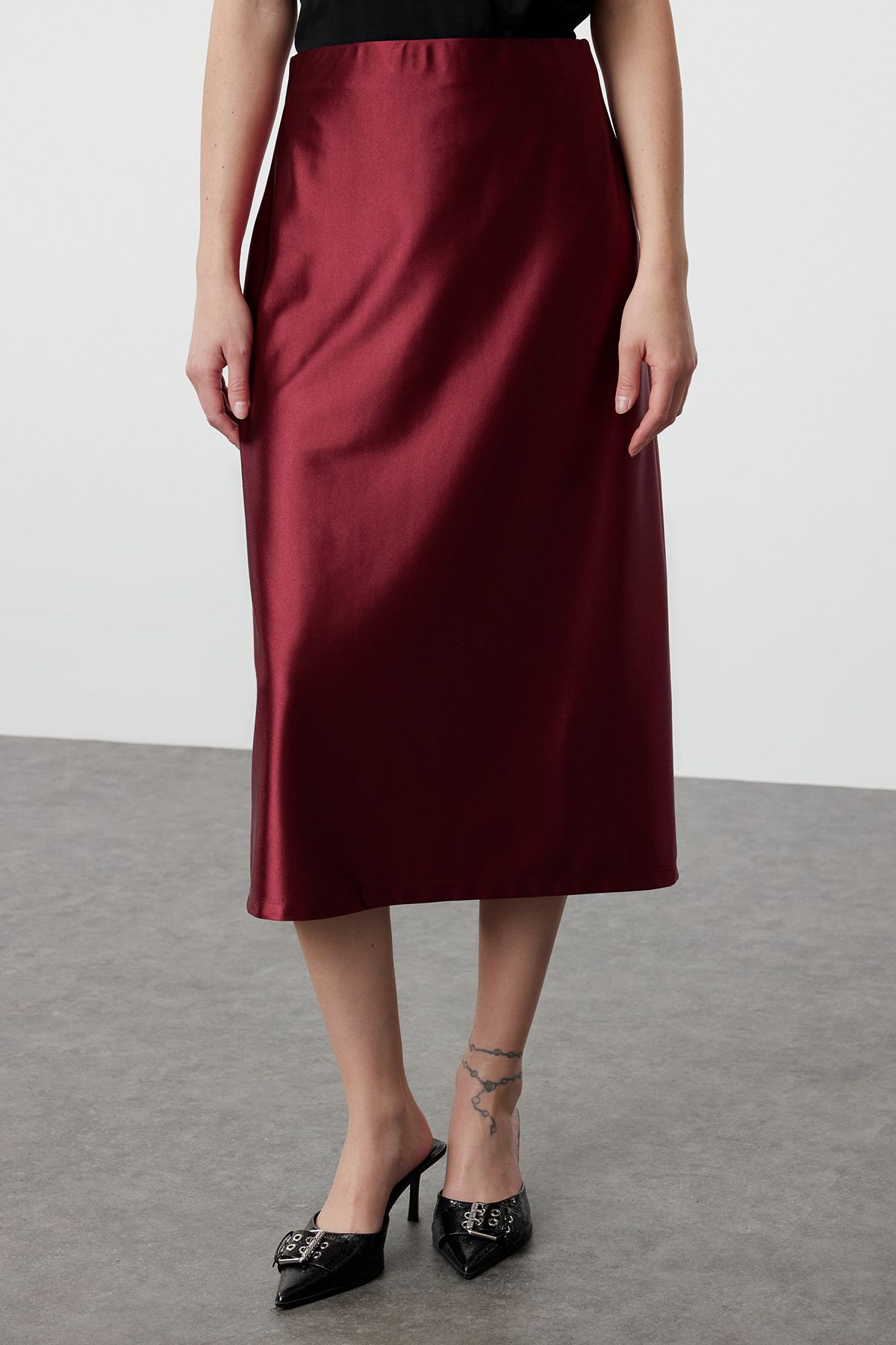 Trendyol Collection-Weinroter Premium-Satin - A-Linien-Rock TWOAW24ET00088 3