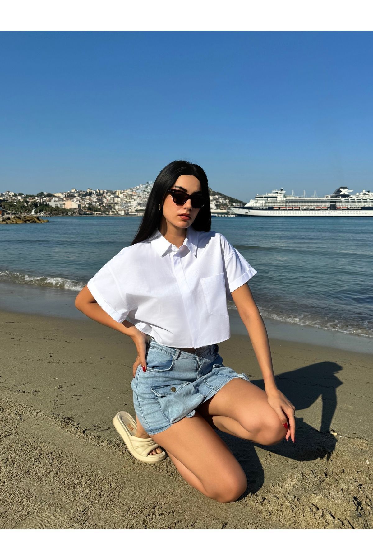 minaaise  Beyaz Oversize Kısa Kollu Kısa Pamuk Gömlek 27311 - Görsel 3