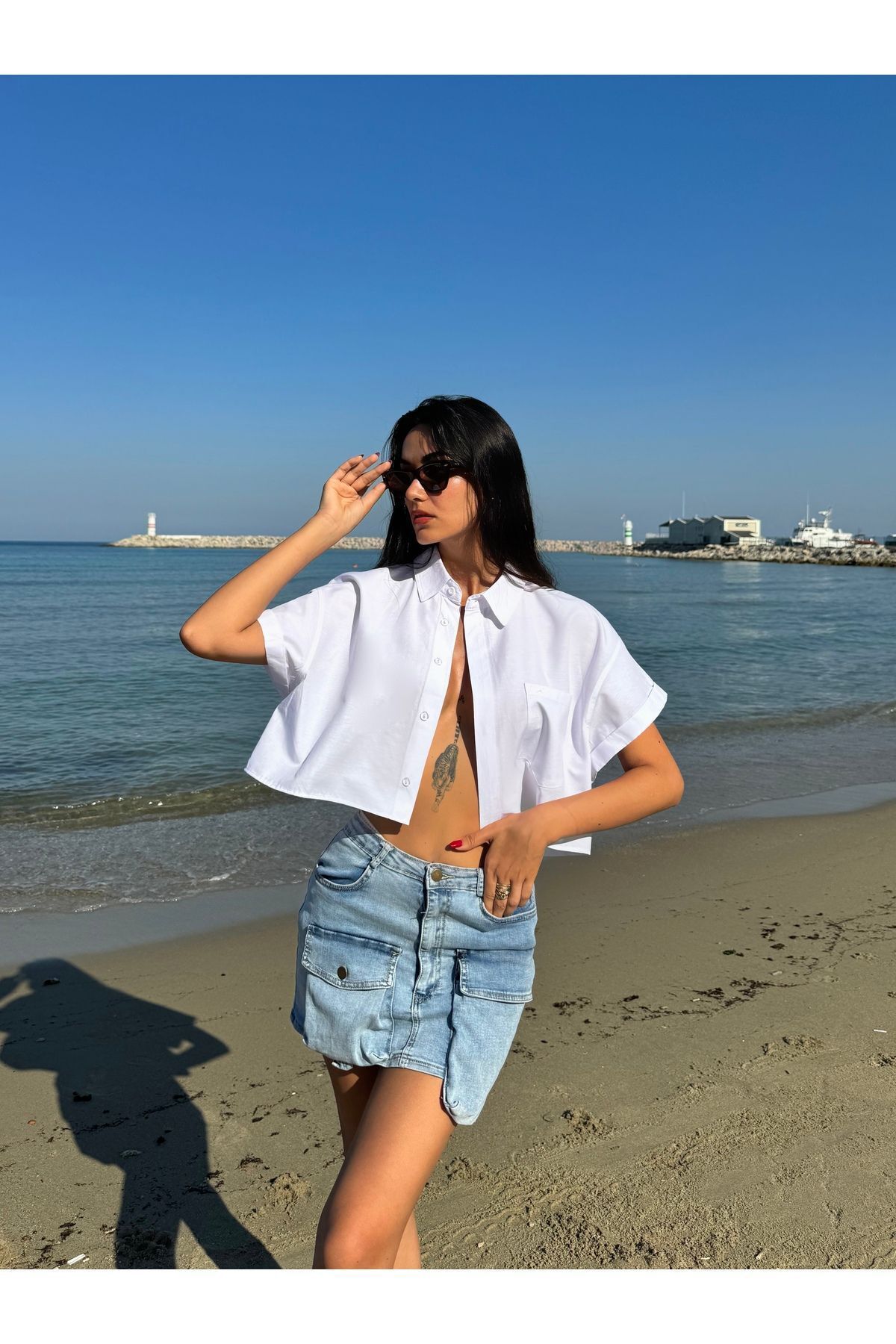 minaaise  Beyaz Oversize Kısa Kollu Kısa Pamuk Gömlek 27311 - Görsel 5