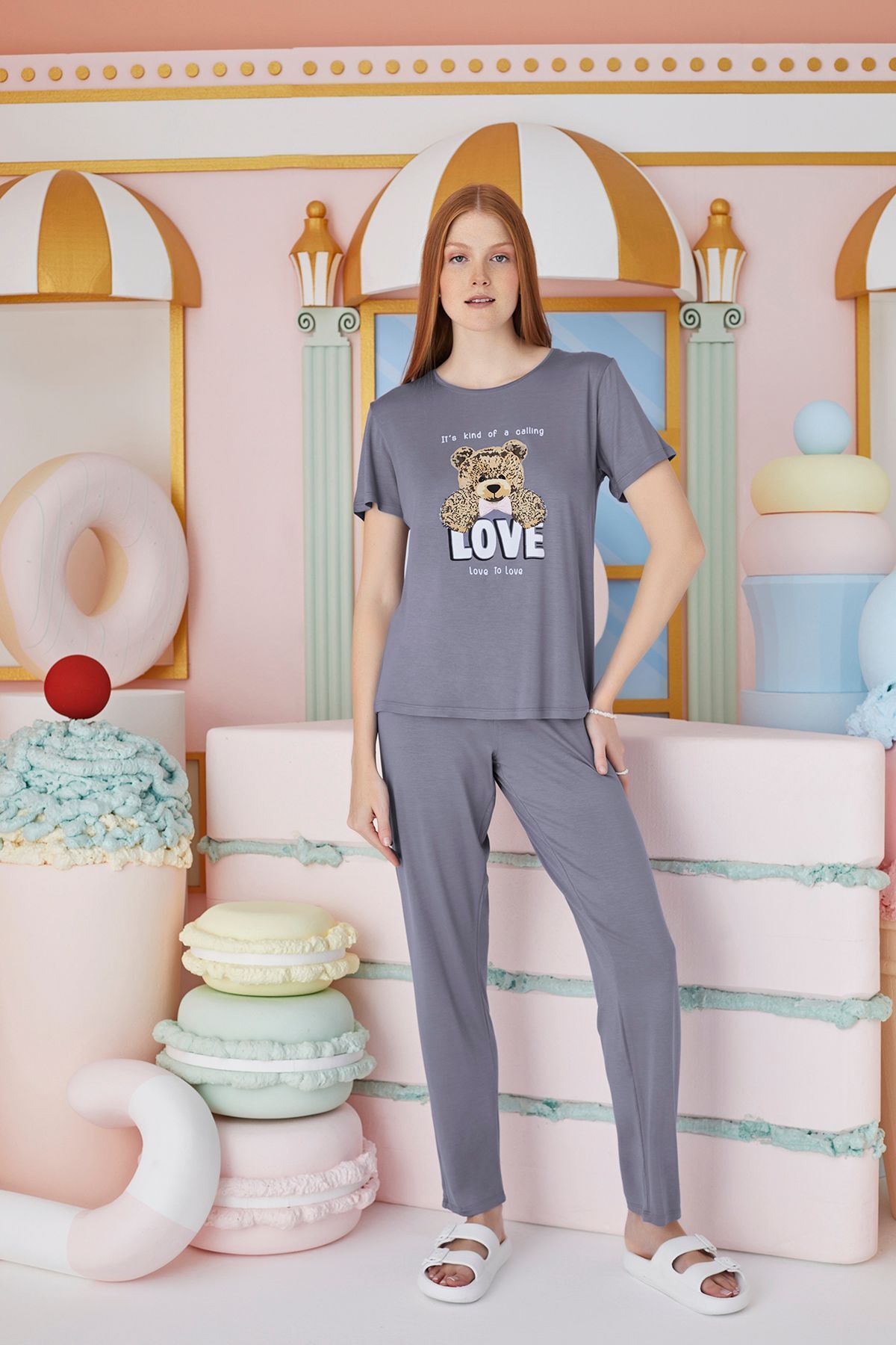 complete the look image