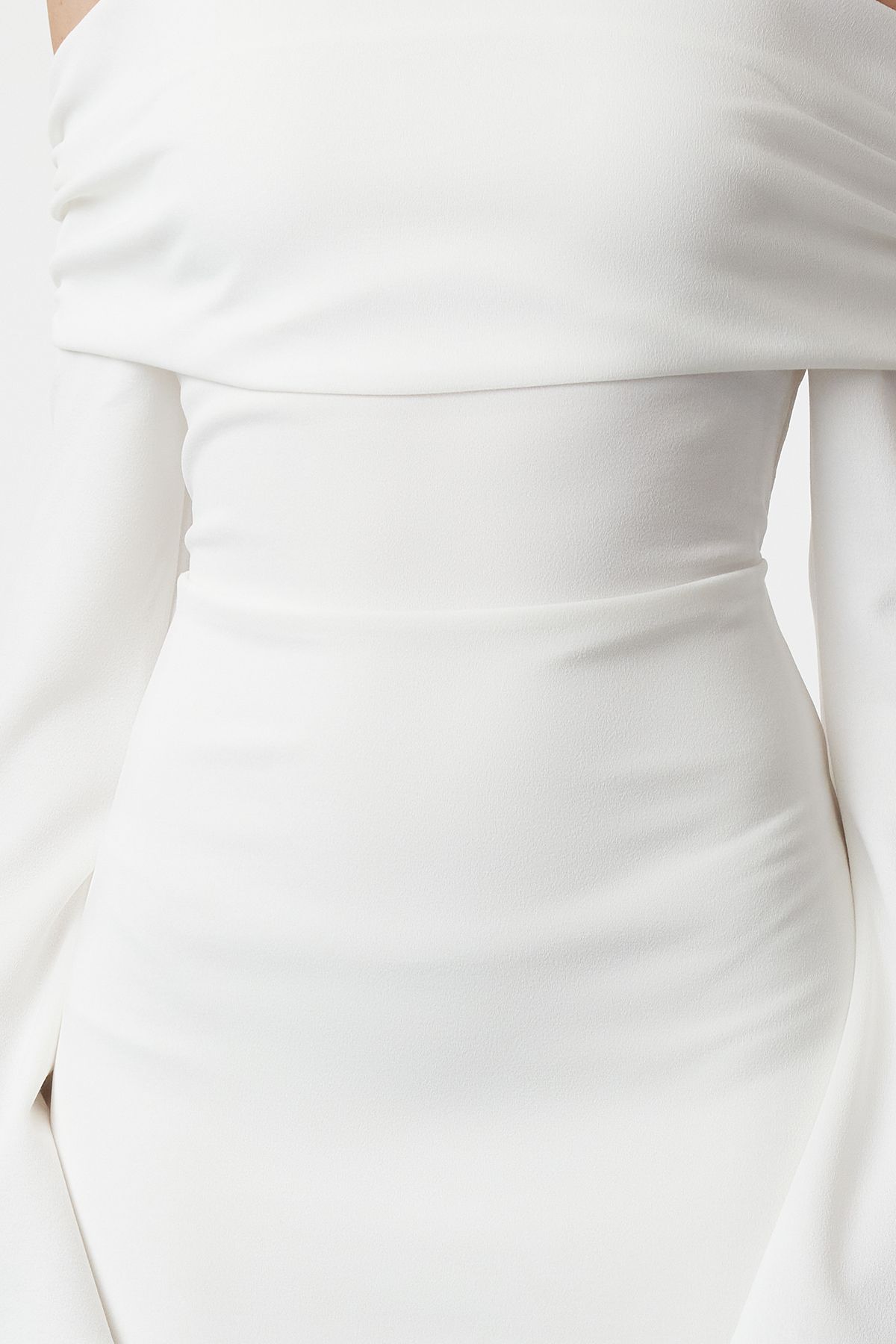 Trendyol Collection-Biała sukienka wieczorowa z dekoltem Carmen, dzianinowa, długa, stylowa Tprss24Ae00204 4